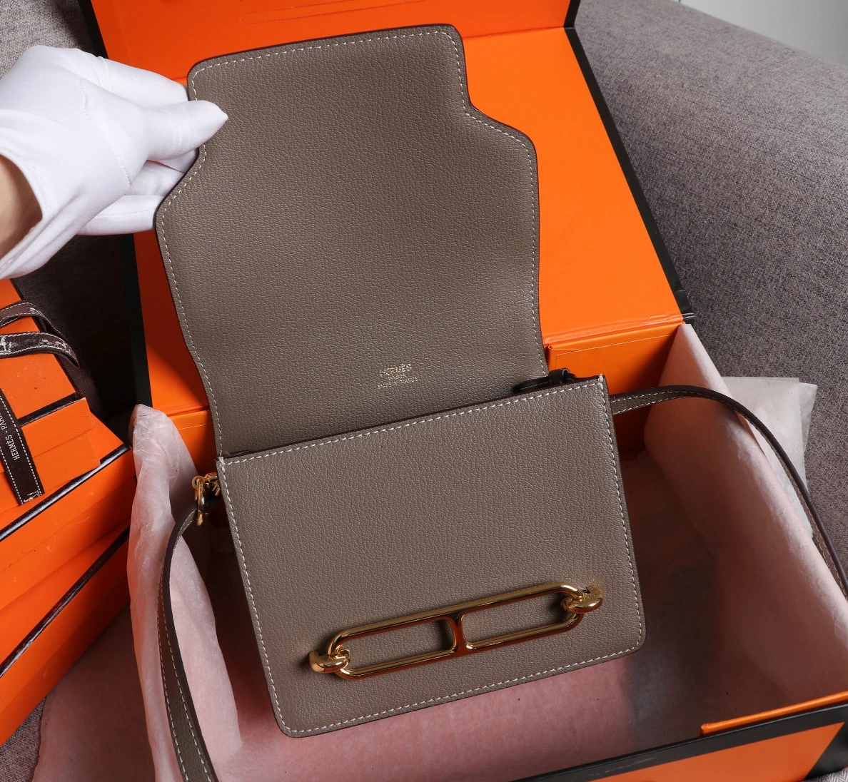 EyeCatching 849 Hermes AAA Quality Messenger Bags For Women