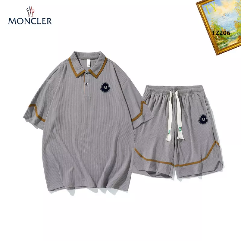 EyeCatching 8528 Moncler Tracksuits Short Sleeved For Men