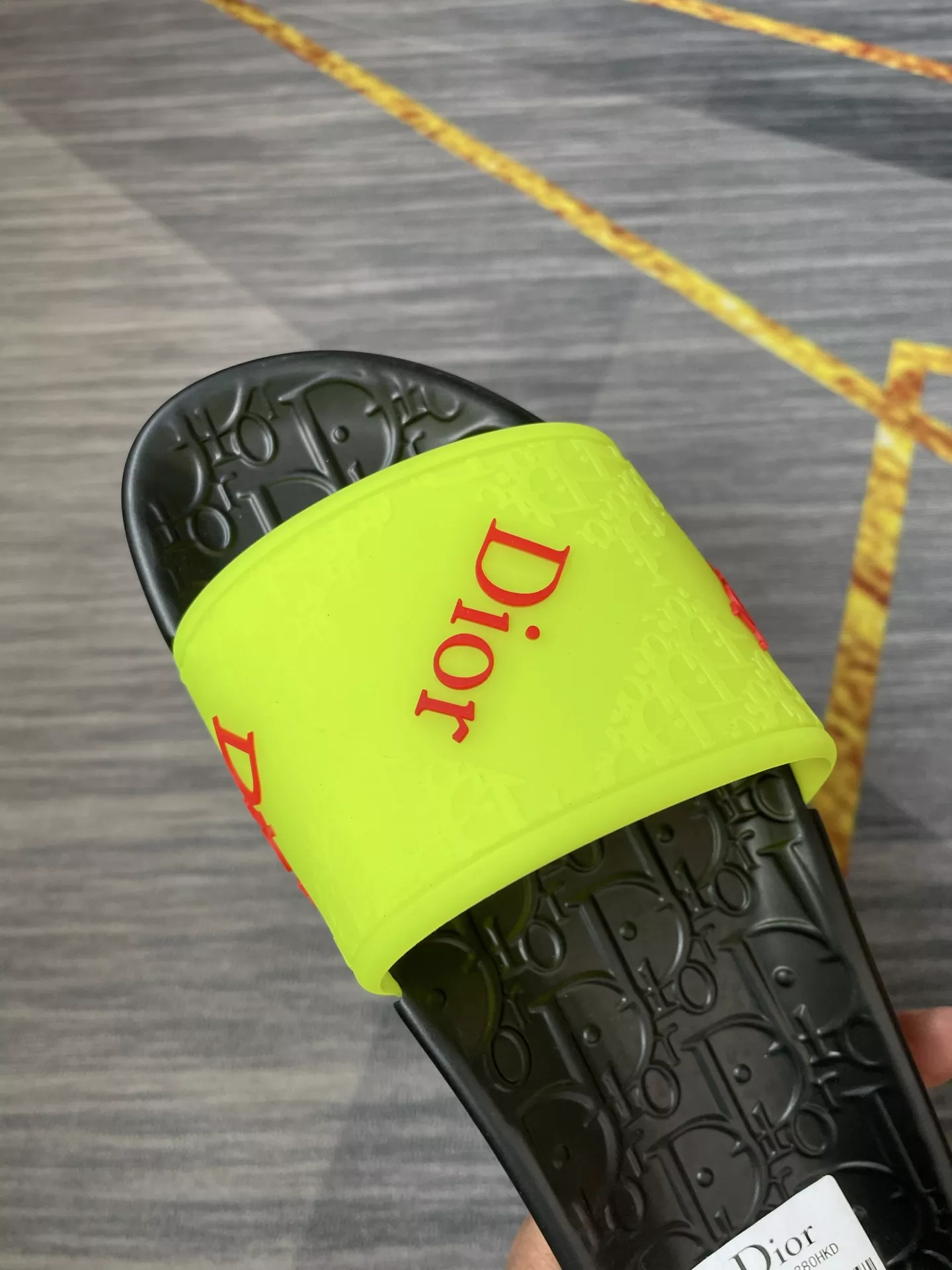 EyeCatching 8819 Christian Dior Slippers For Men