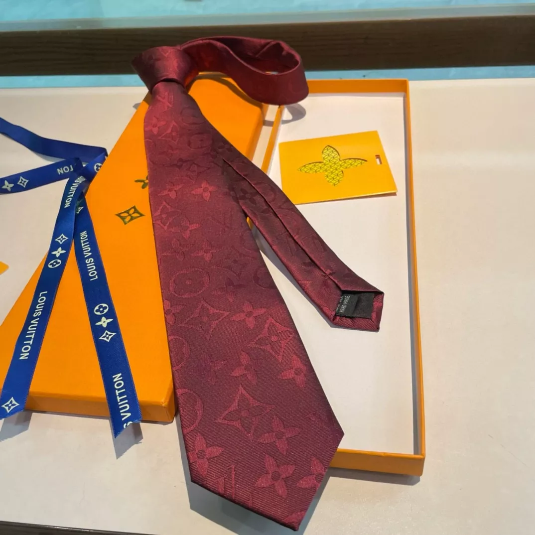 EyeCatching 8900 Louis Vuitton LV Necktie
