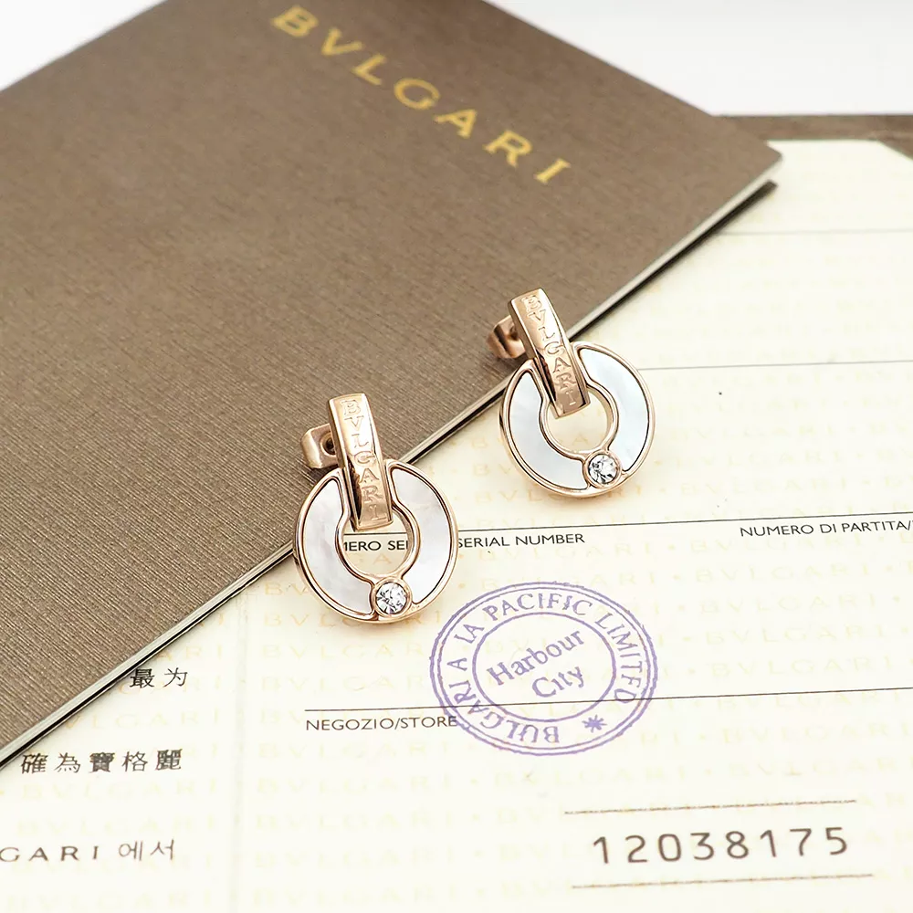 EyeCatching 9117 Bvlgari Jewelry Set For Women