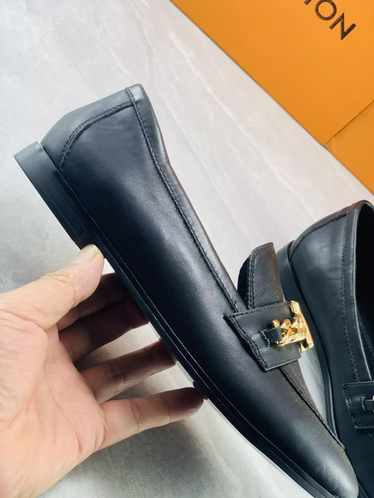EyeCatching 9389 Louis Vuitton LV Oxfords Shoes For Women