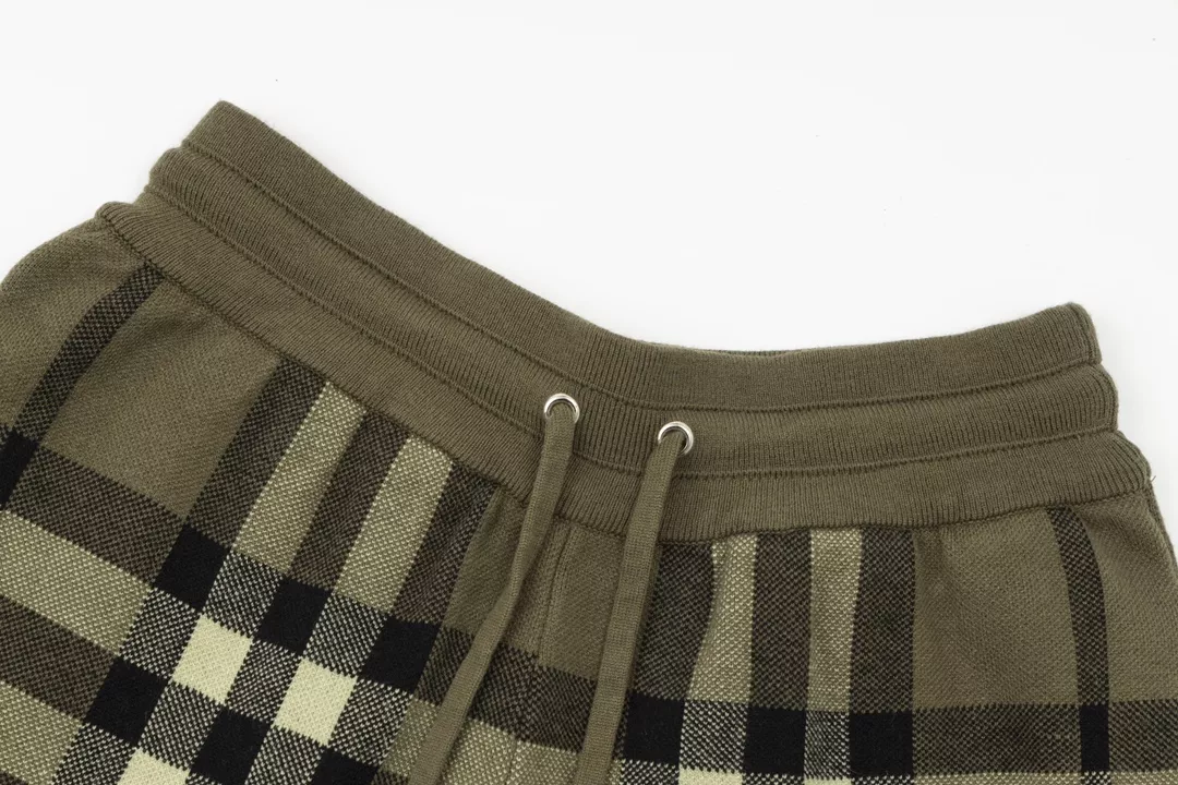 EyeCatching 9470 Burberry Pants For Men