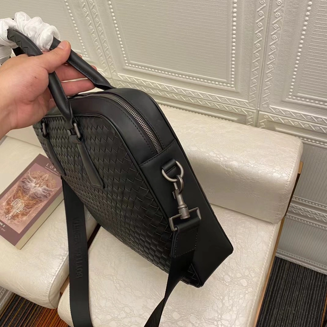 EyeCatching 9719 Bottega Veneta AAA Man Handbags