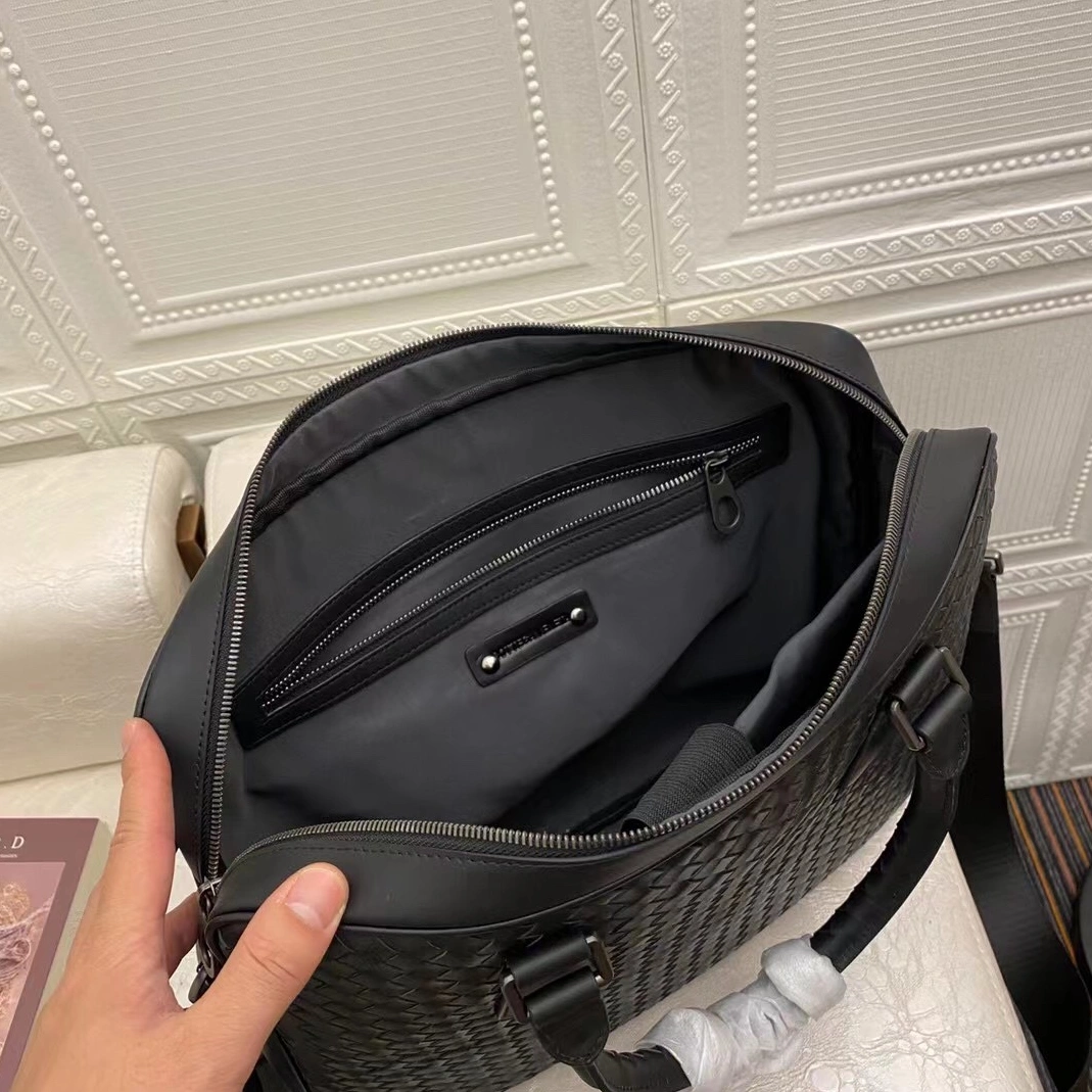 EyeCatching 9719 Bottega Veneta AAA Man Handbags
