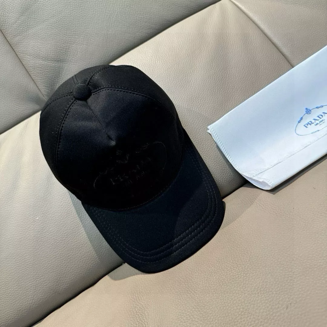 EyeCatching 9720 Prada Caps