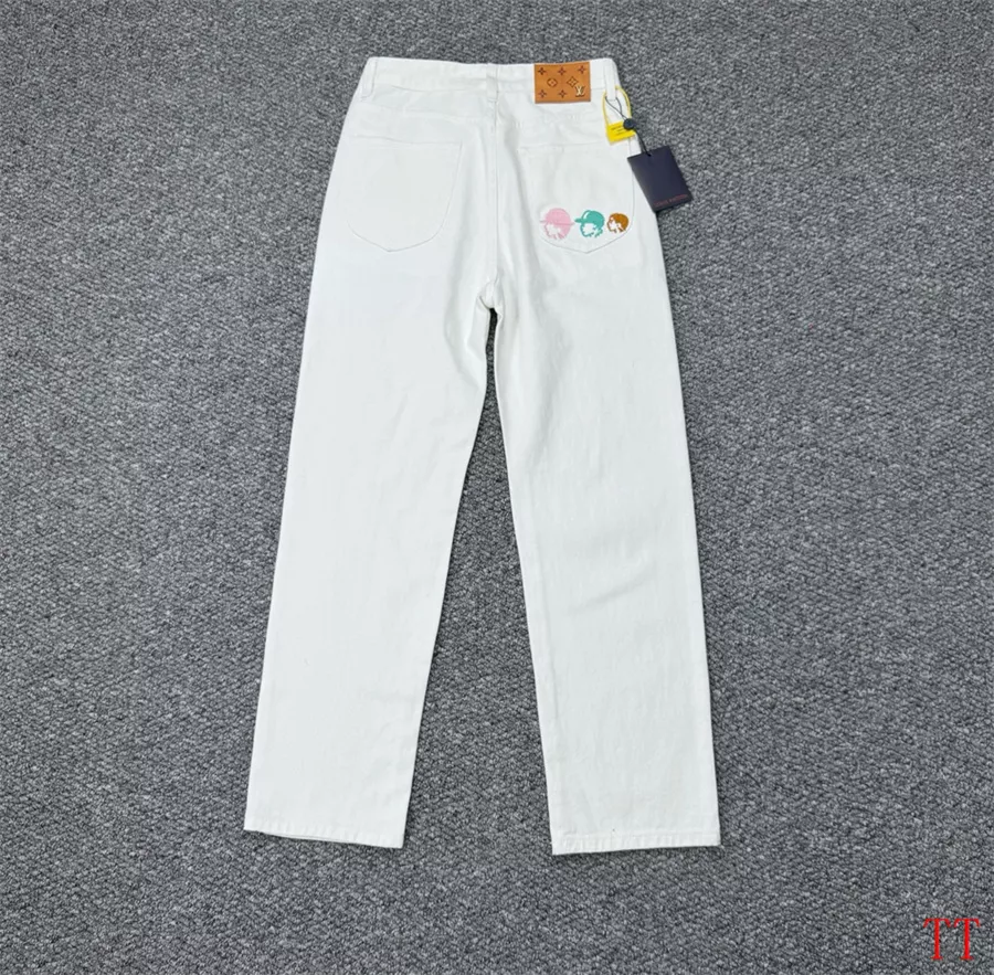 EyeCatching 974 Louis Vuitton LV Jeans For Men
