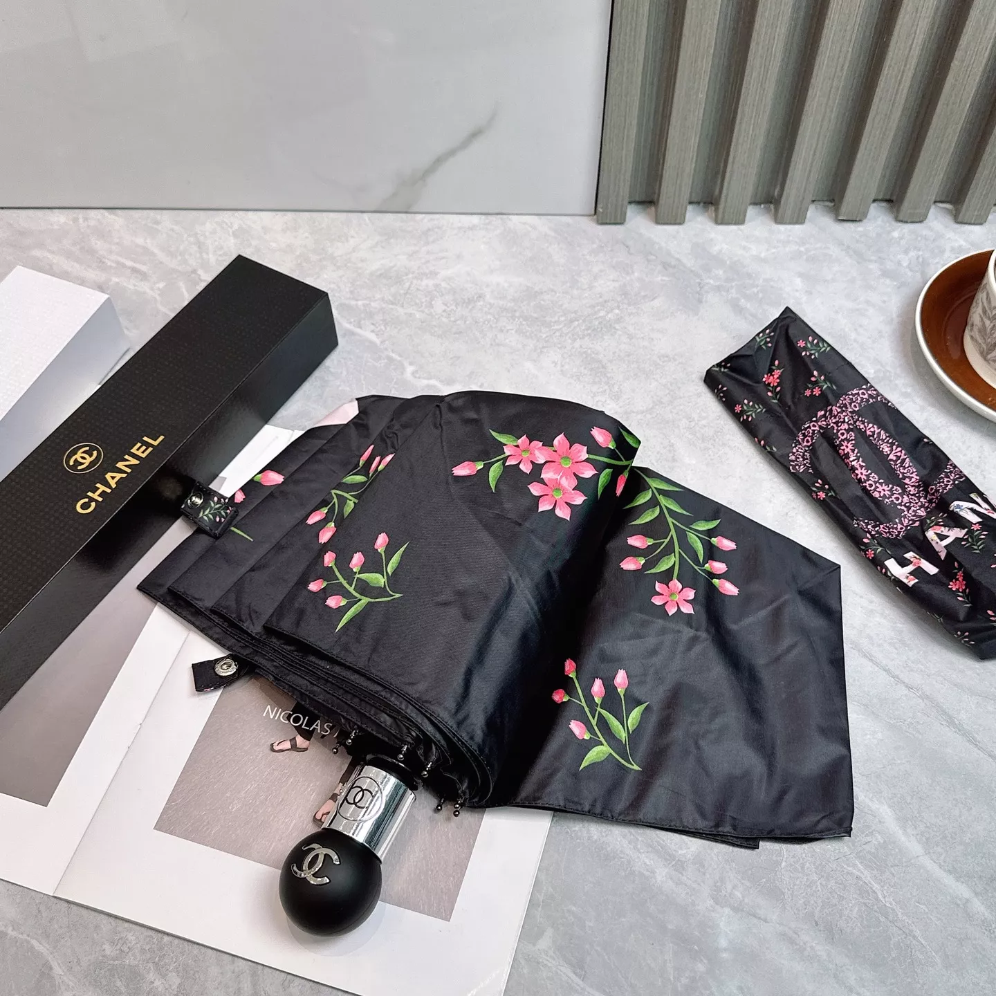 EyeCatching 979 Chanel Umbrellas