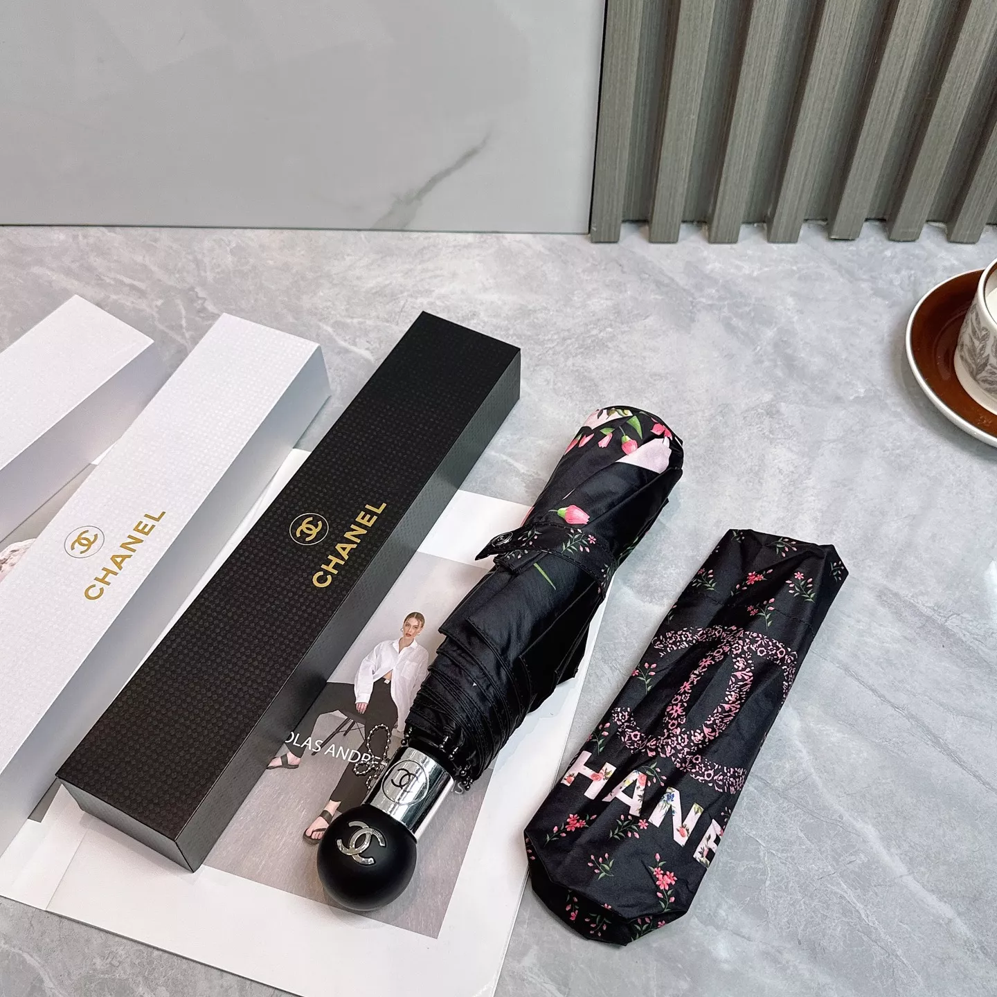 EyeCatching 979 Chanel Umbrellas