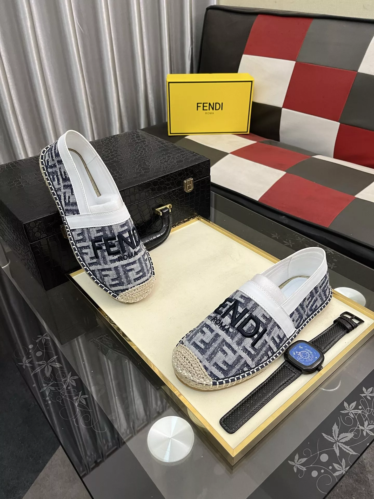 EyeCatching 980 Fendi Casual Shoes For Men