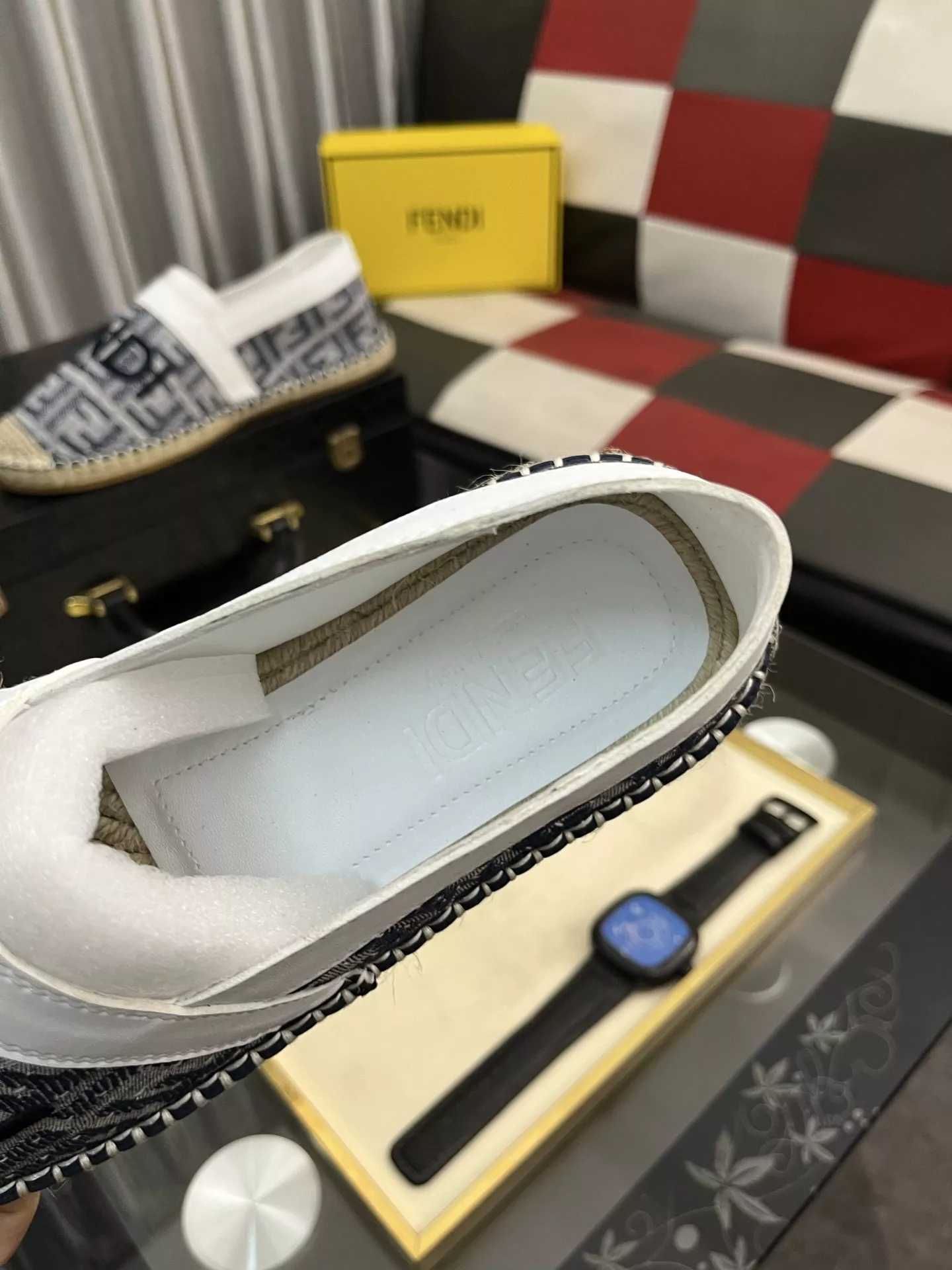 EyeCatching 980 Fendi Casual Shoes For Men