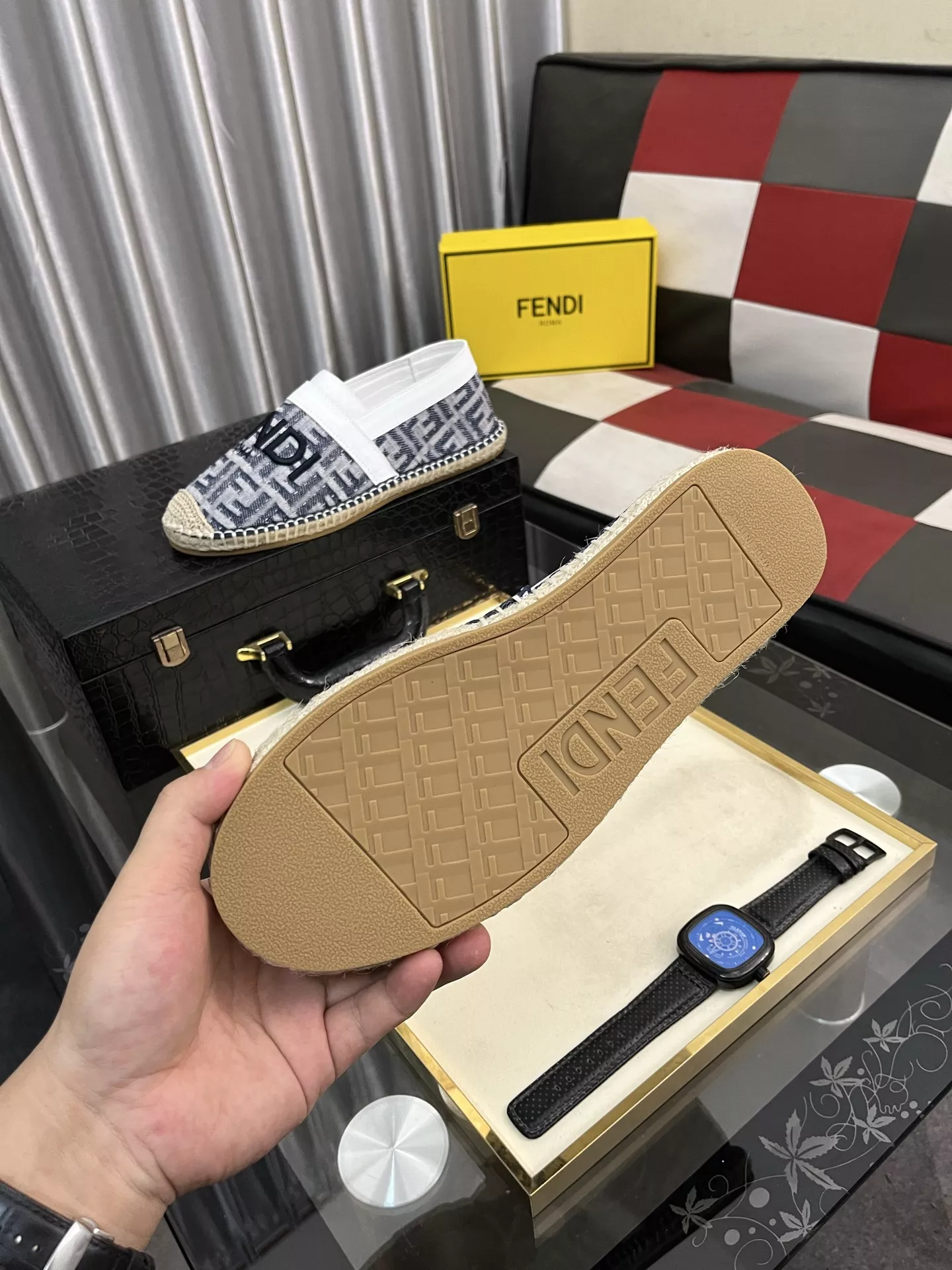 EyeCatching 980 Fendi Casual Shoes For Men