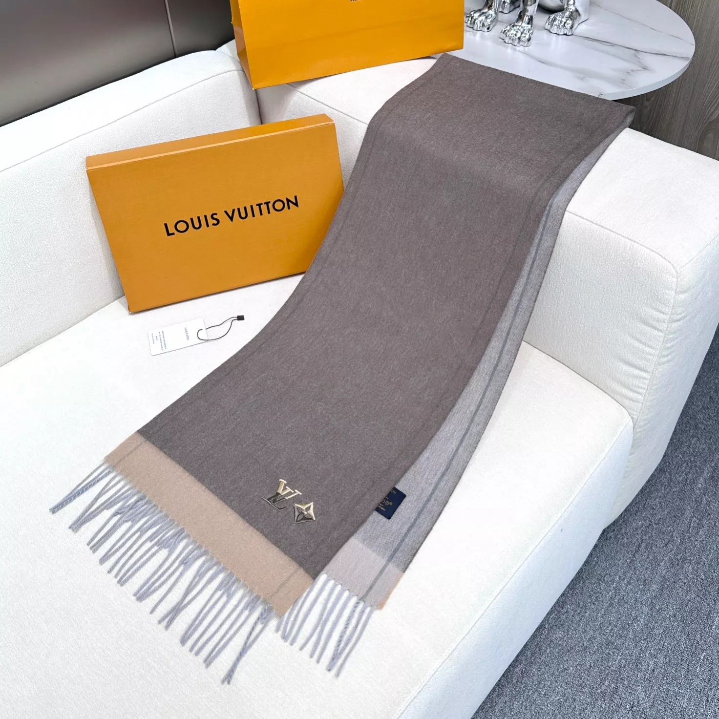 Fashionable 1032 Louis Vuitton Scarf
