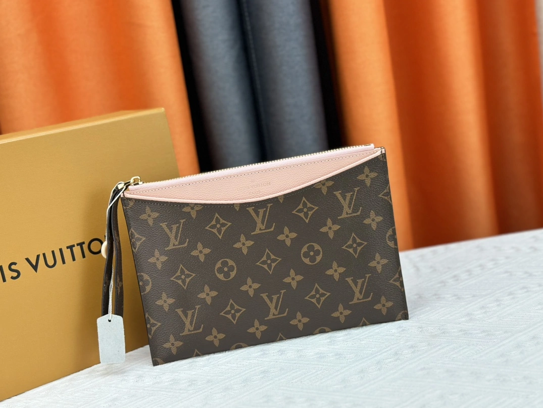 Fashionable 1044 Louis Vuitton LV Wallets