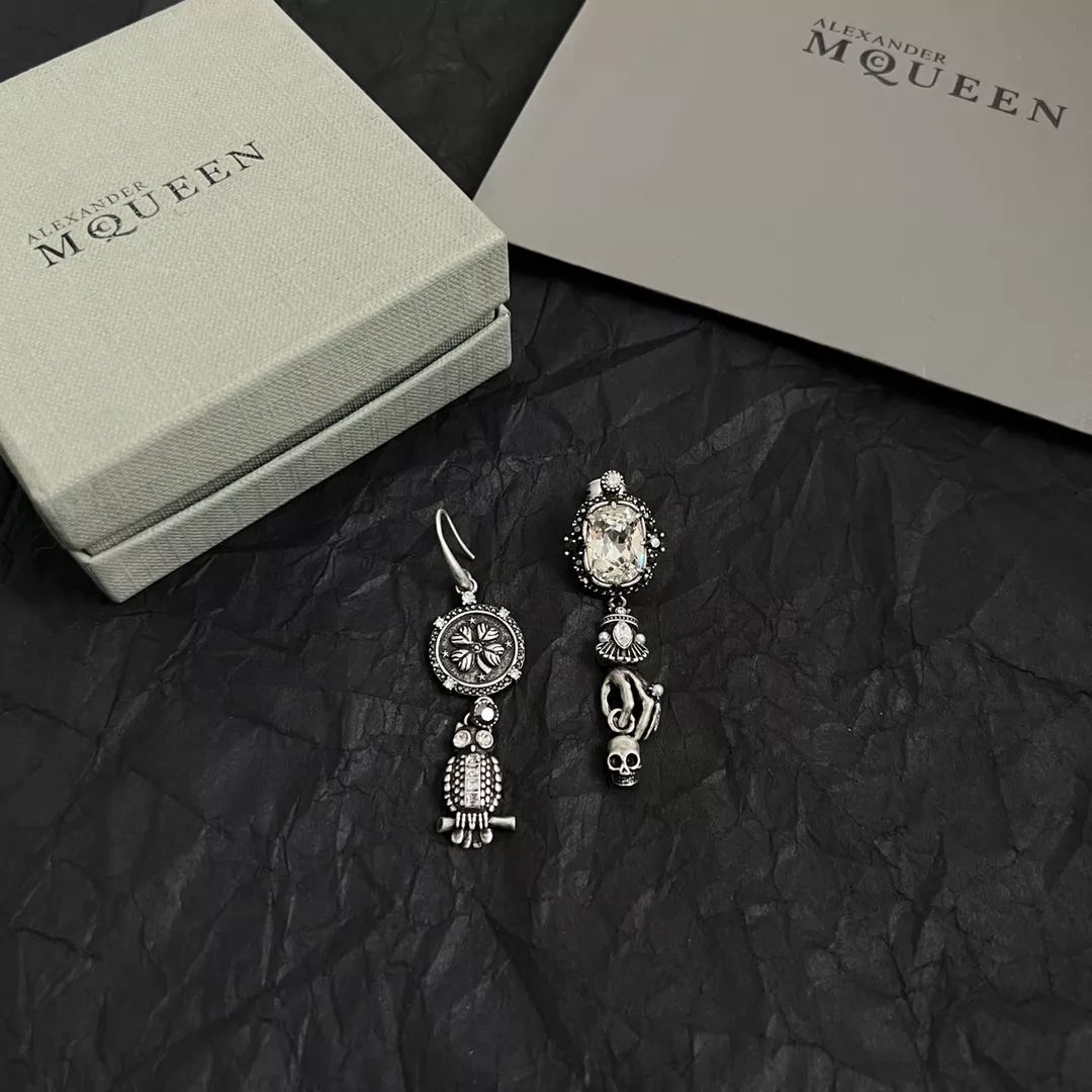 Fashionable 1189 Alexander McQueen Earrings For Women