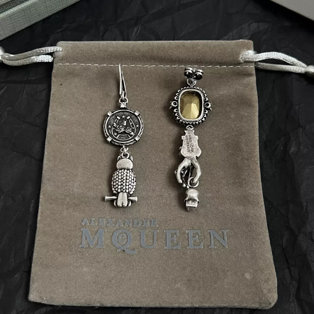Fashionable 1189 Alexander McQueen Earrings For Women