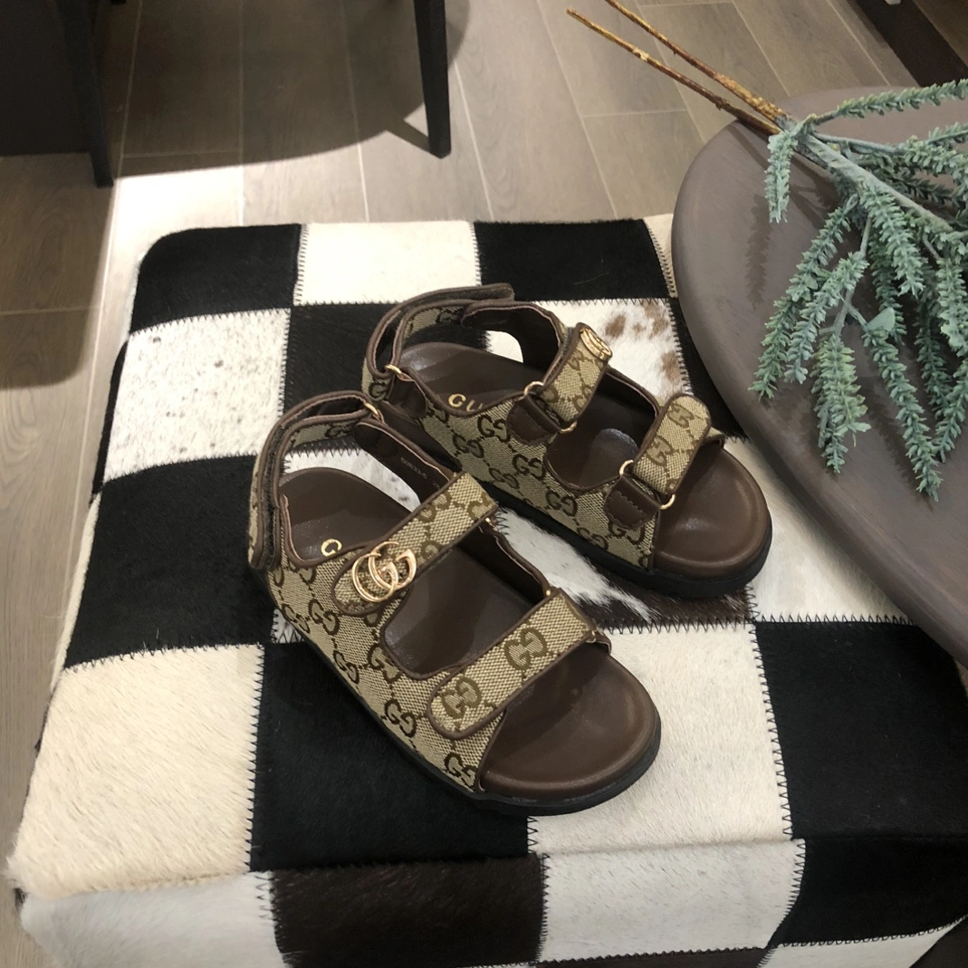 Fashionable 1194 Gucci Kids' Shoes