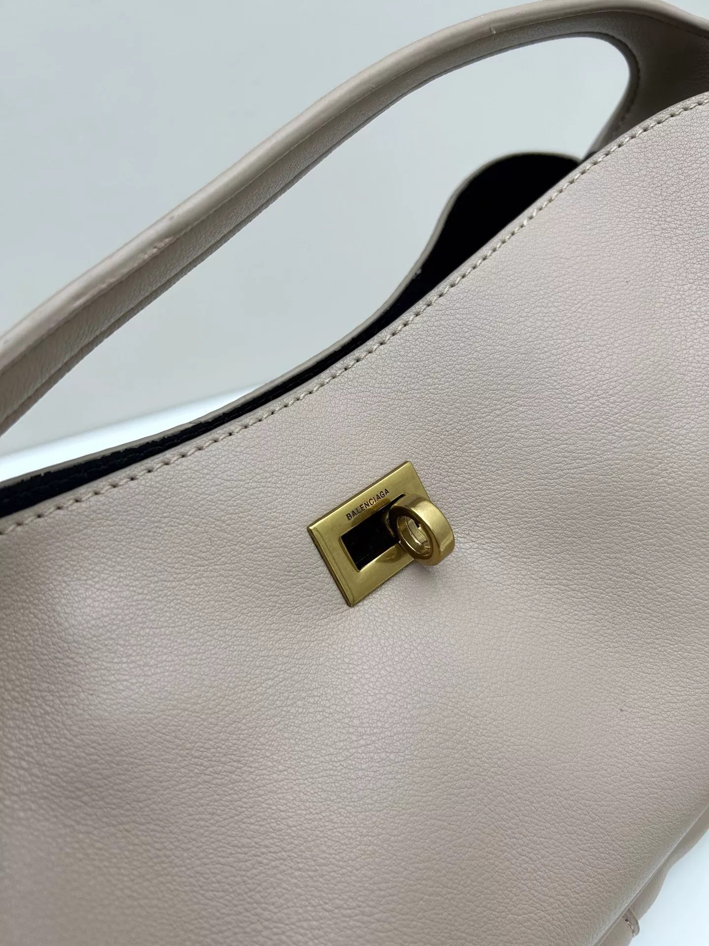 Fashionable 1257 Balenciaga AAA Quality Shoulder Bags For Women