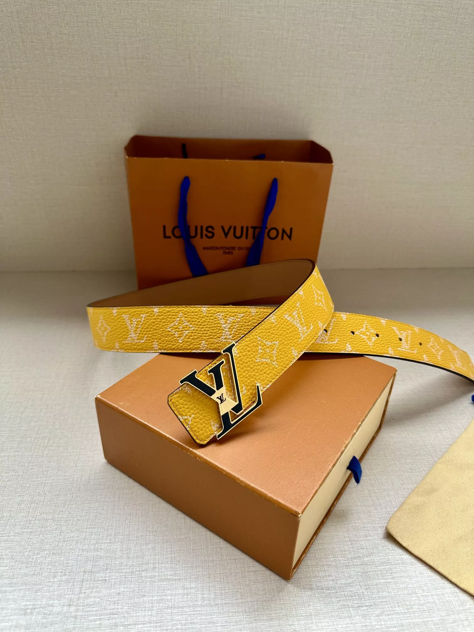 Fashionable 1293 Louis Vuitton AAA Quality Belts In 4.0cm For Men
