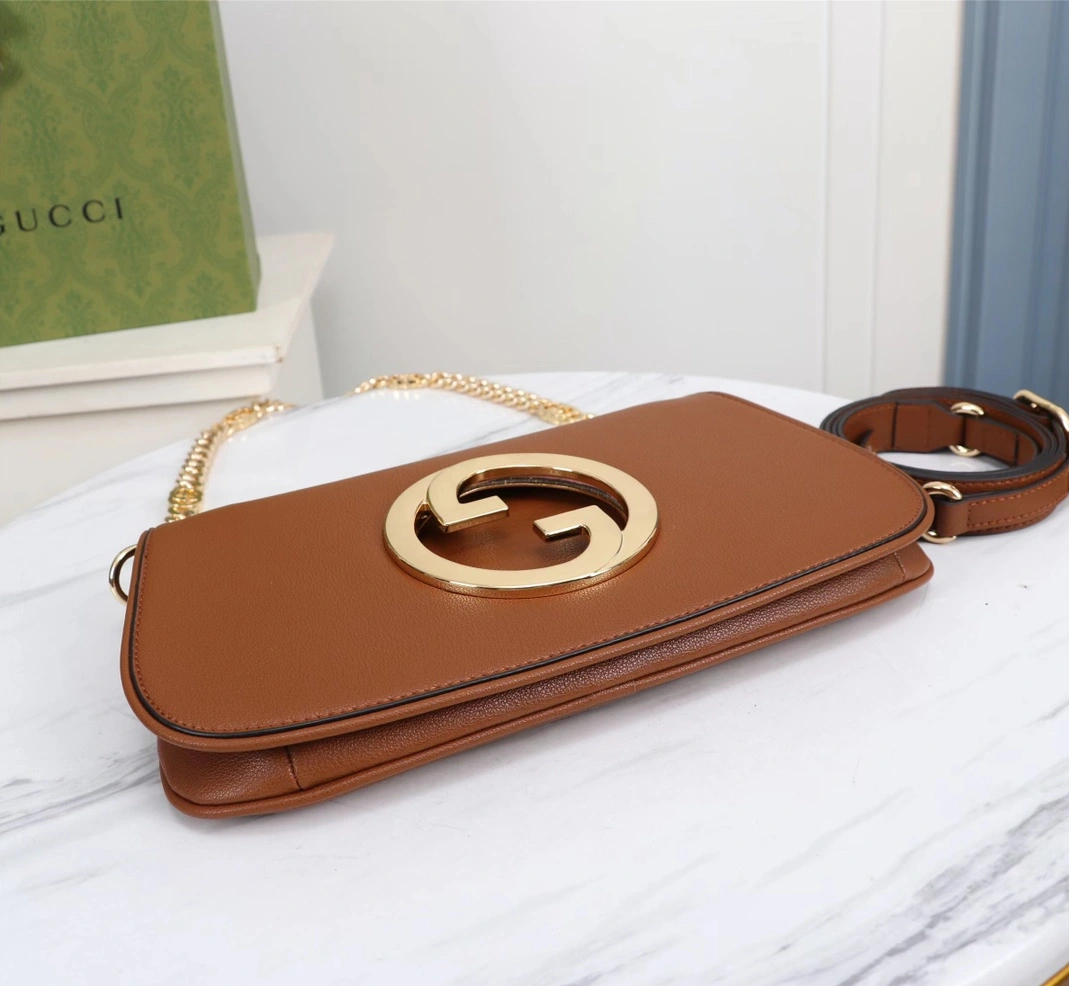 Fashionable 1654 Gucci AAA Quality Messenger Bags For Women