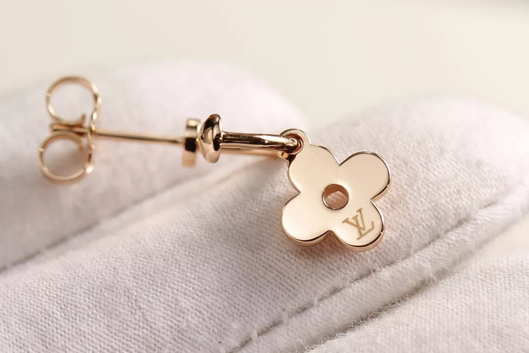 Fashionable 1723 Louis Vuitton Earrings For Women