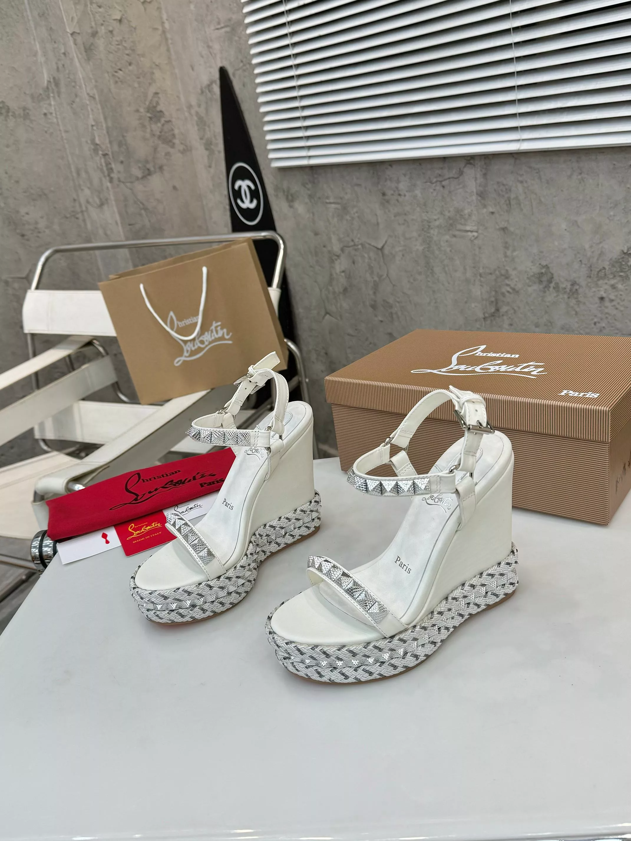Fashionable 1748 Christian Louboutin Sandal For Women