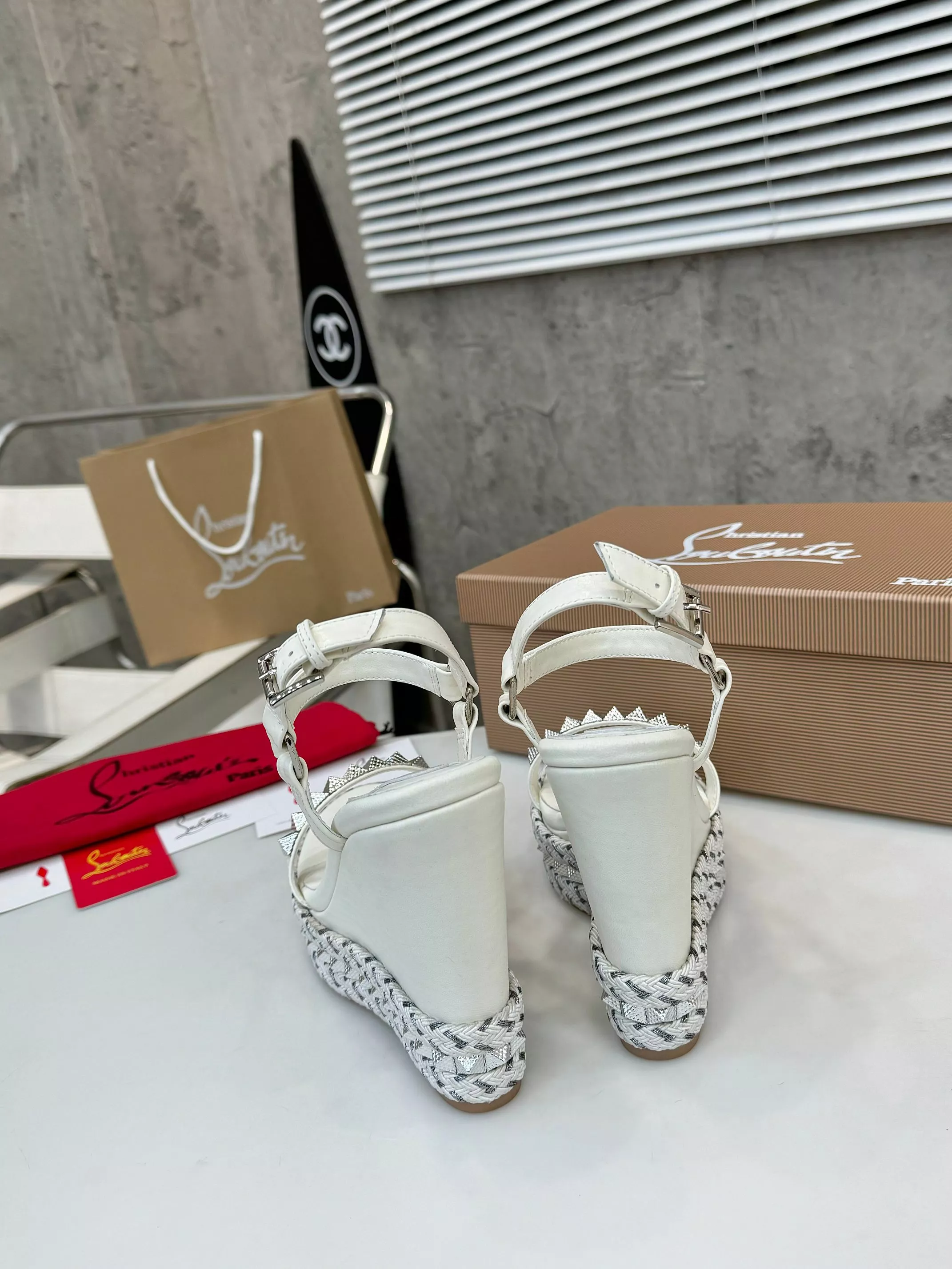 Fashionable 1748 Christian Louboutin Sandal For Women
