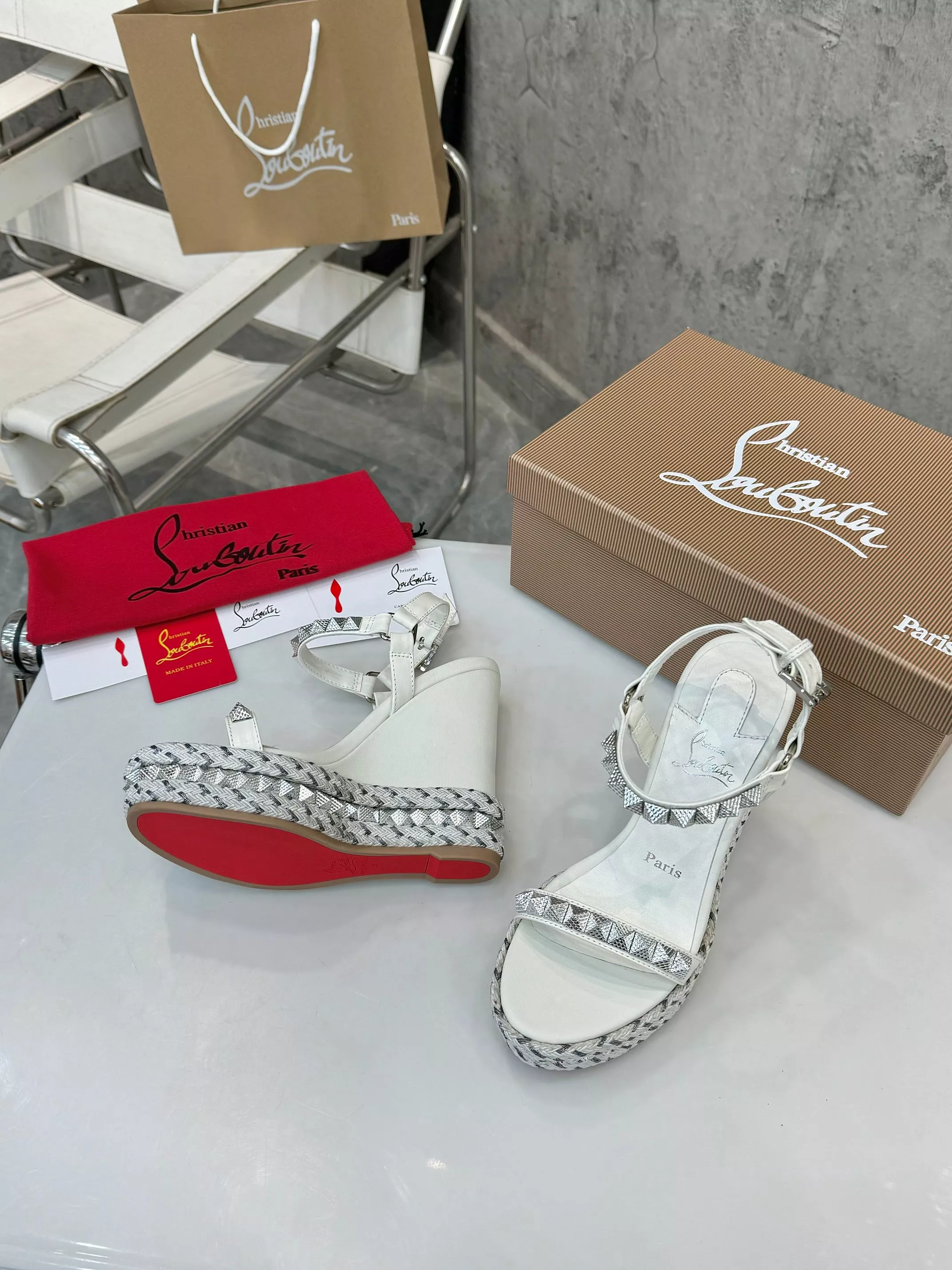 Fashionable 1748 Christian Louboutin Sandal For Women