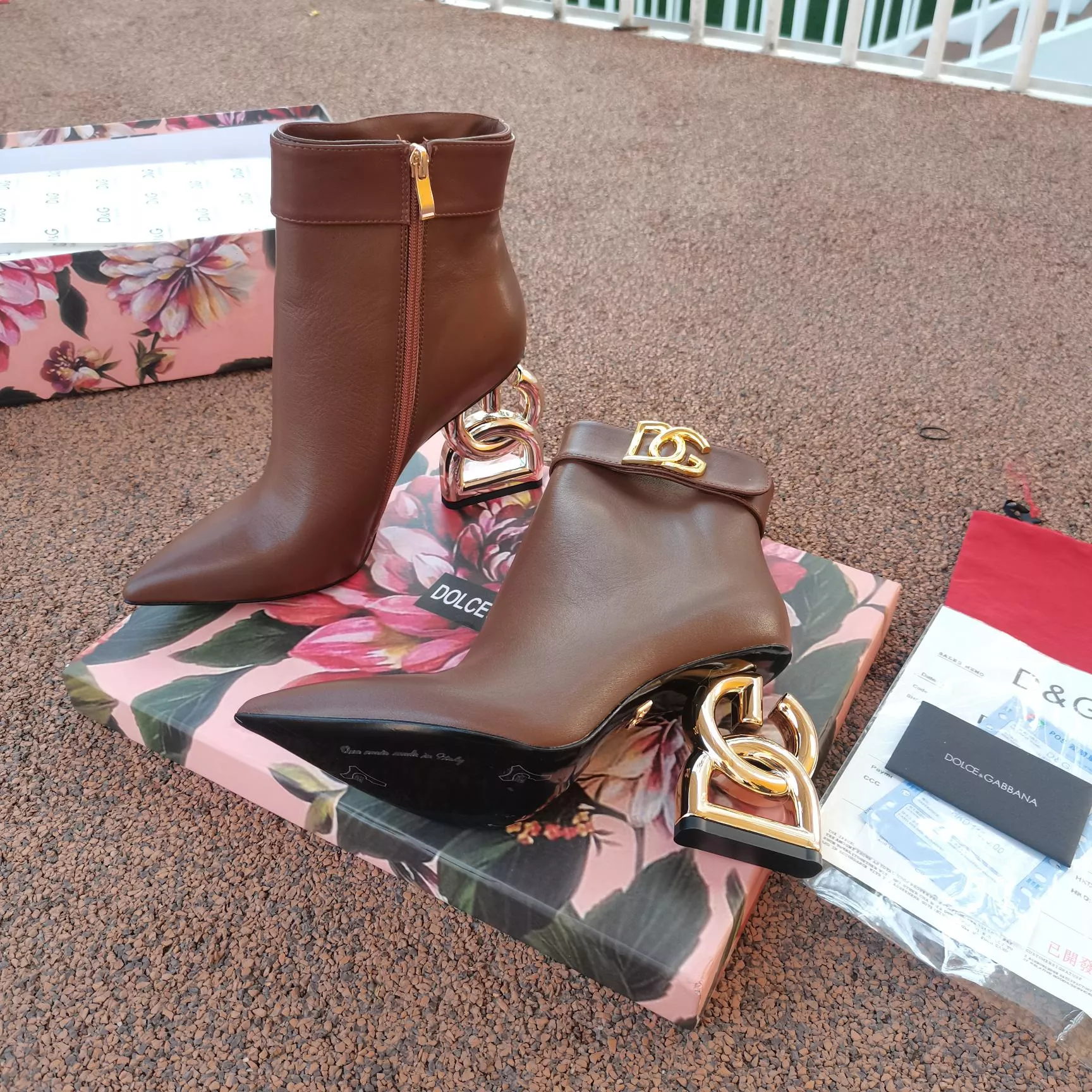 Fashionable 1785 Dolce & Gabbana D&G Boots For Women