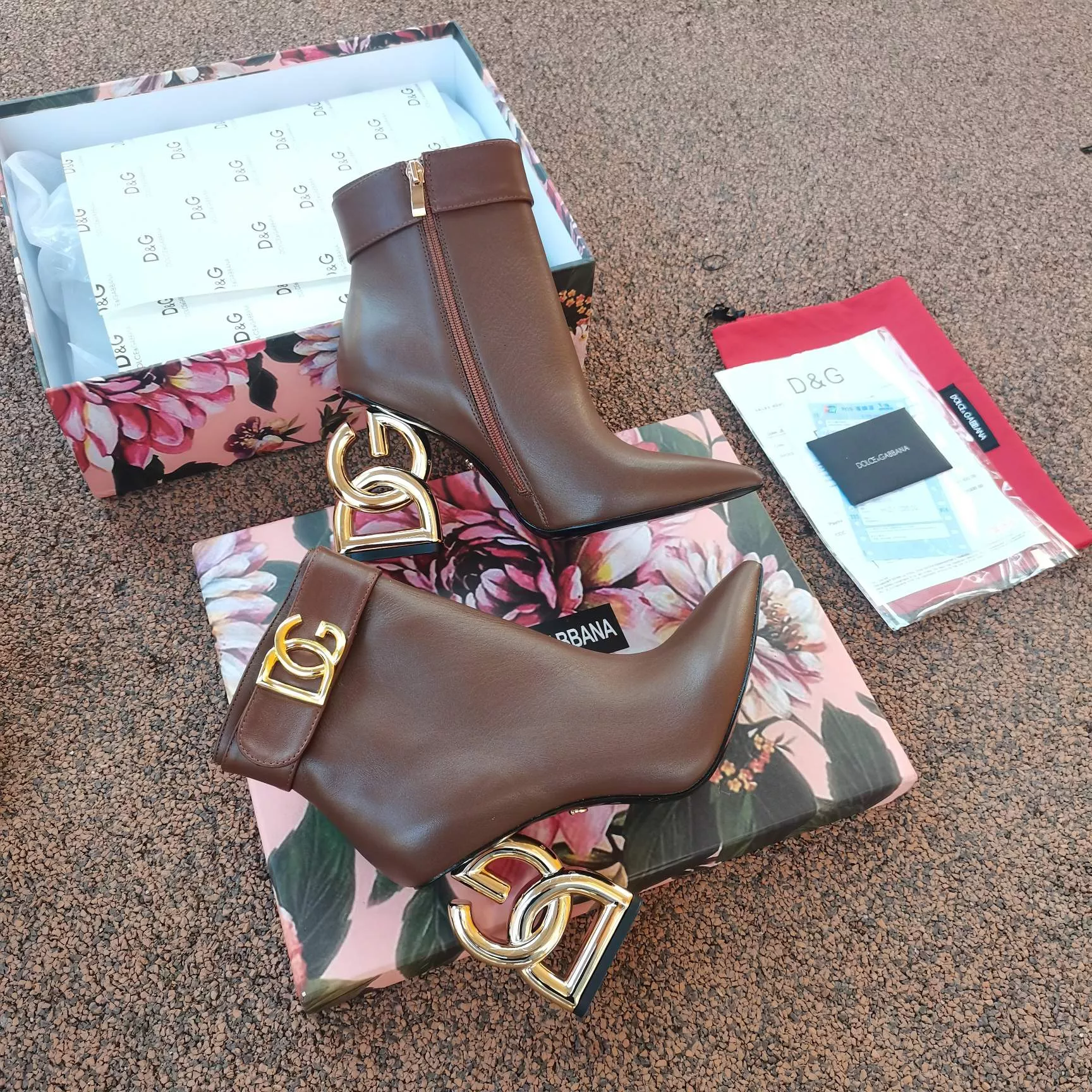 Fashionable 1785 Dolce & Gabbana D&G Boots For Women