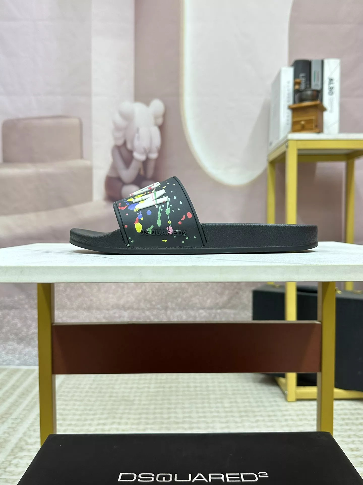 Fashionable 1824 Dsquared Slippers For Men