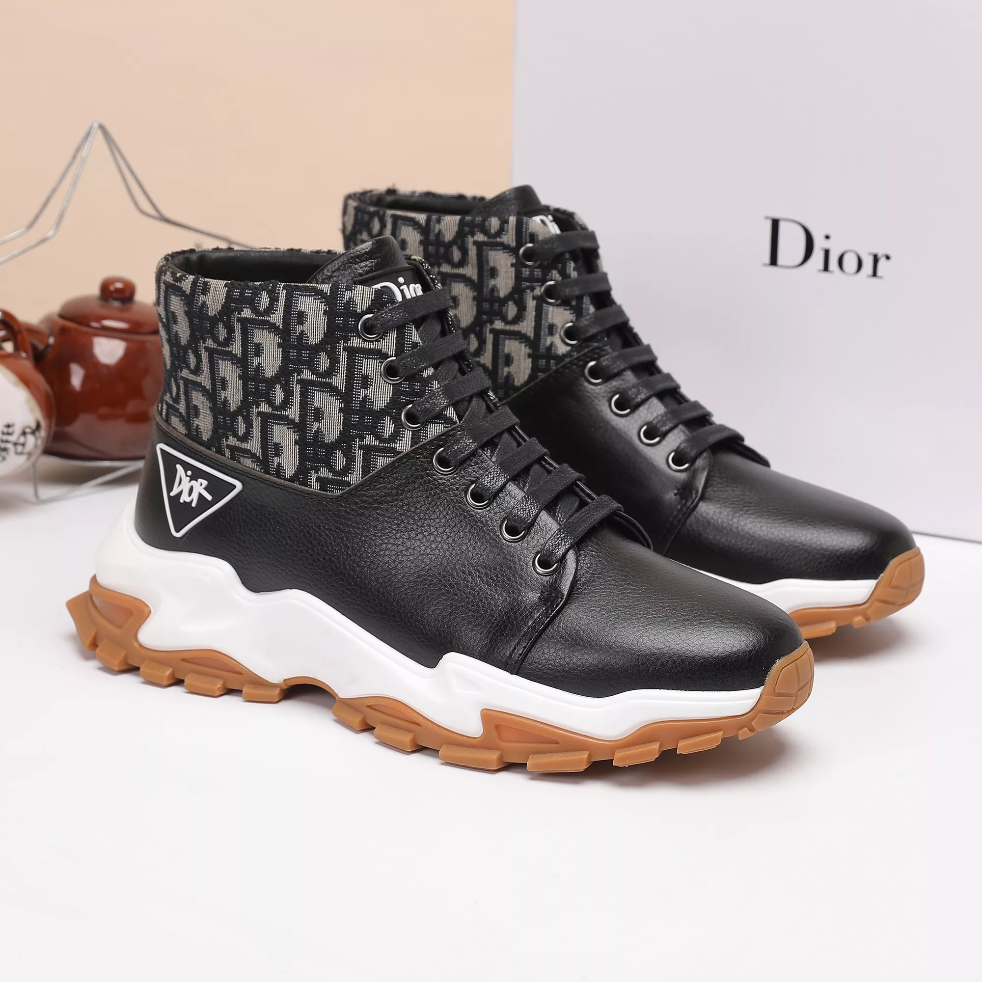 Fashionable 1916 Christian Dior High Top Shoes For Women