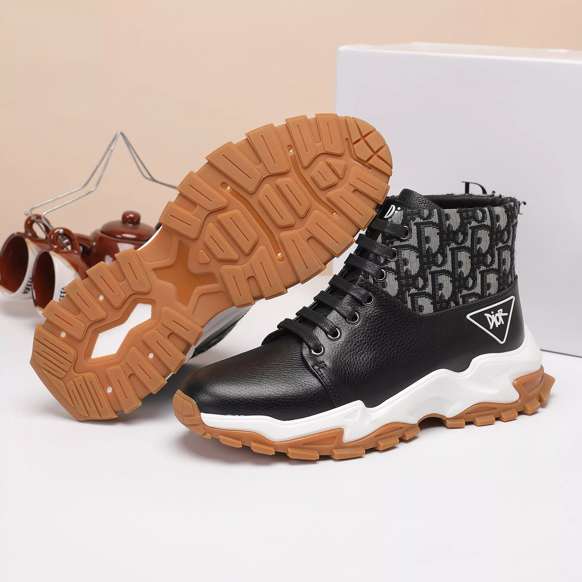 Fashionable 1916 Christian Dior High Top Shoes For Women