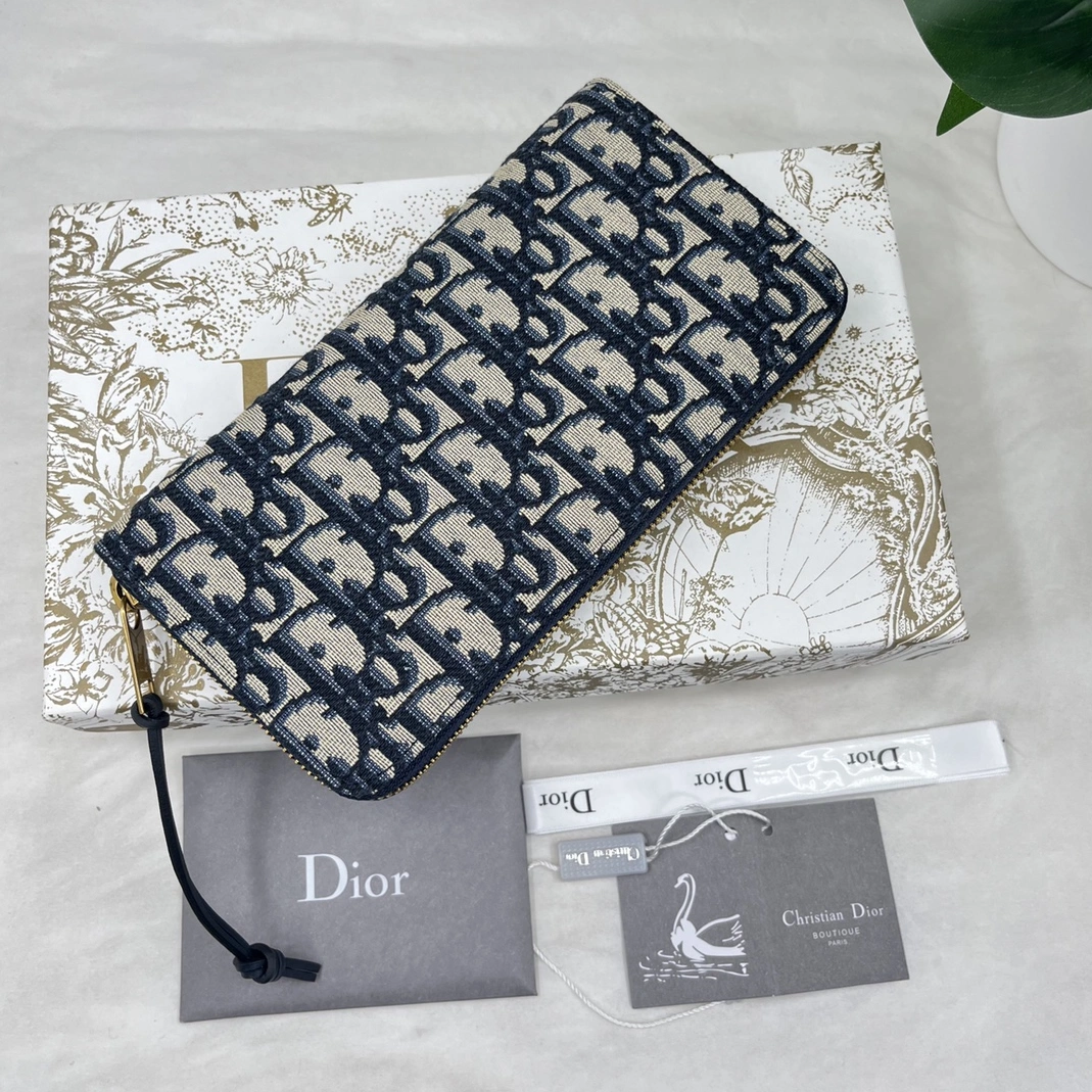 Fashionable 1957 Christian Dior AAA Quality Wallets For Unisex