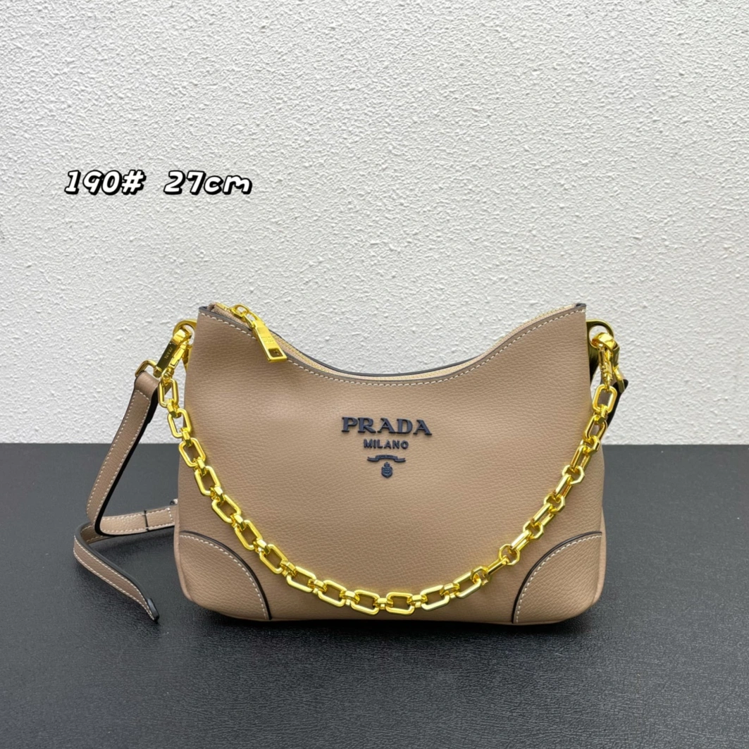 Fashionable 1977 Prada AAA Quality Messenger Bags For Women