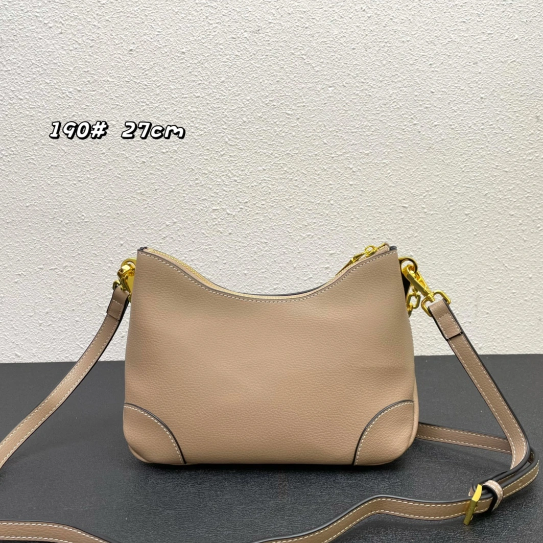 Fashionable 1977 Prada AAA Quality Messenger Bags For Women