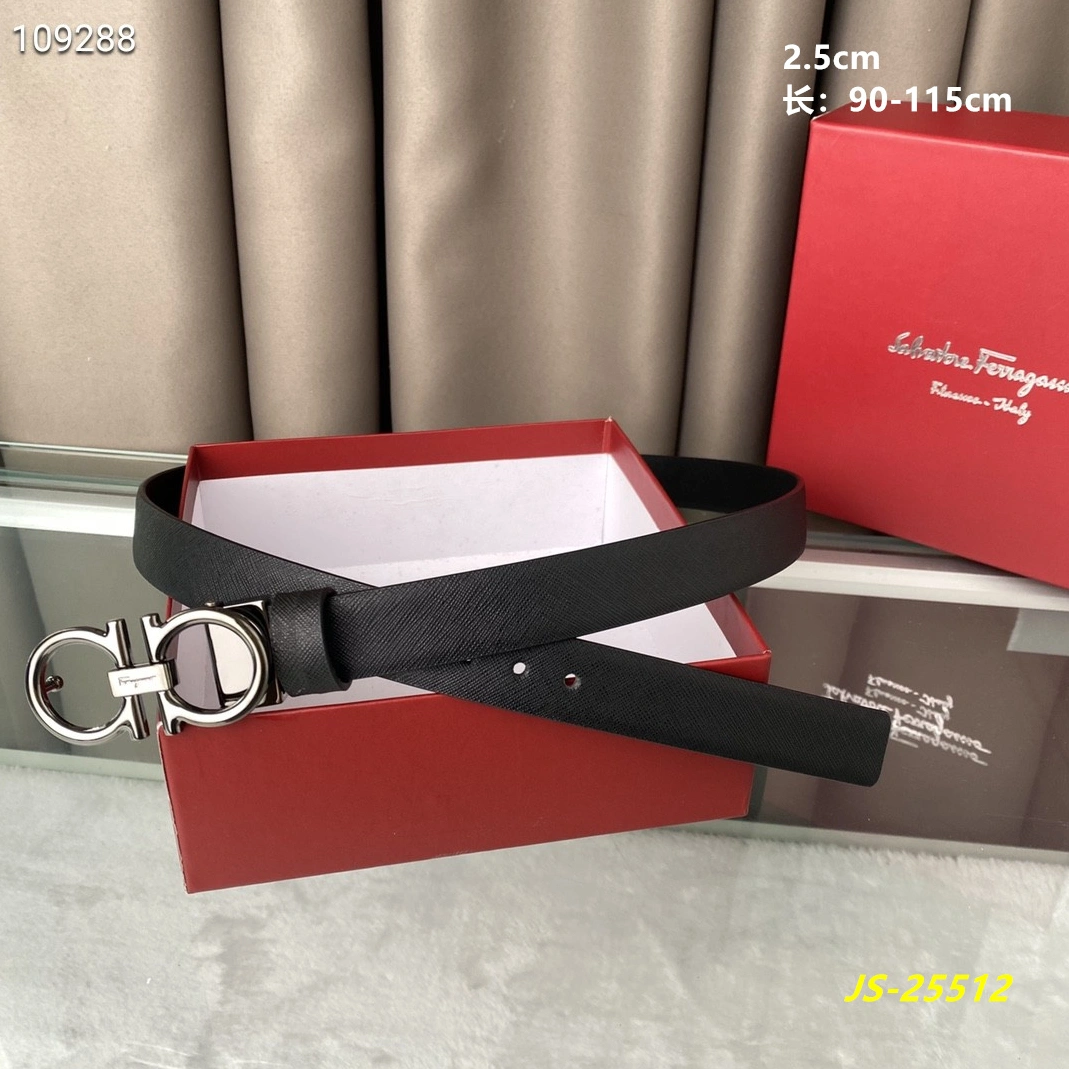 Fashionable 1994 Salvatore Ferragamo AAA  Belts