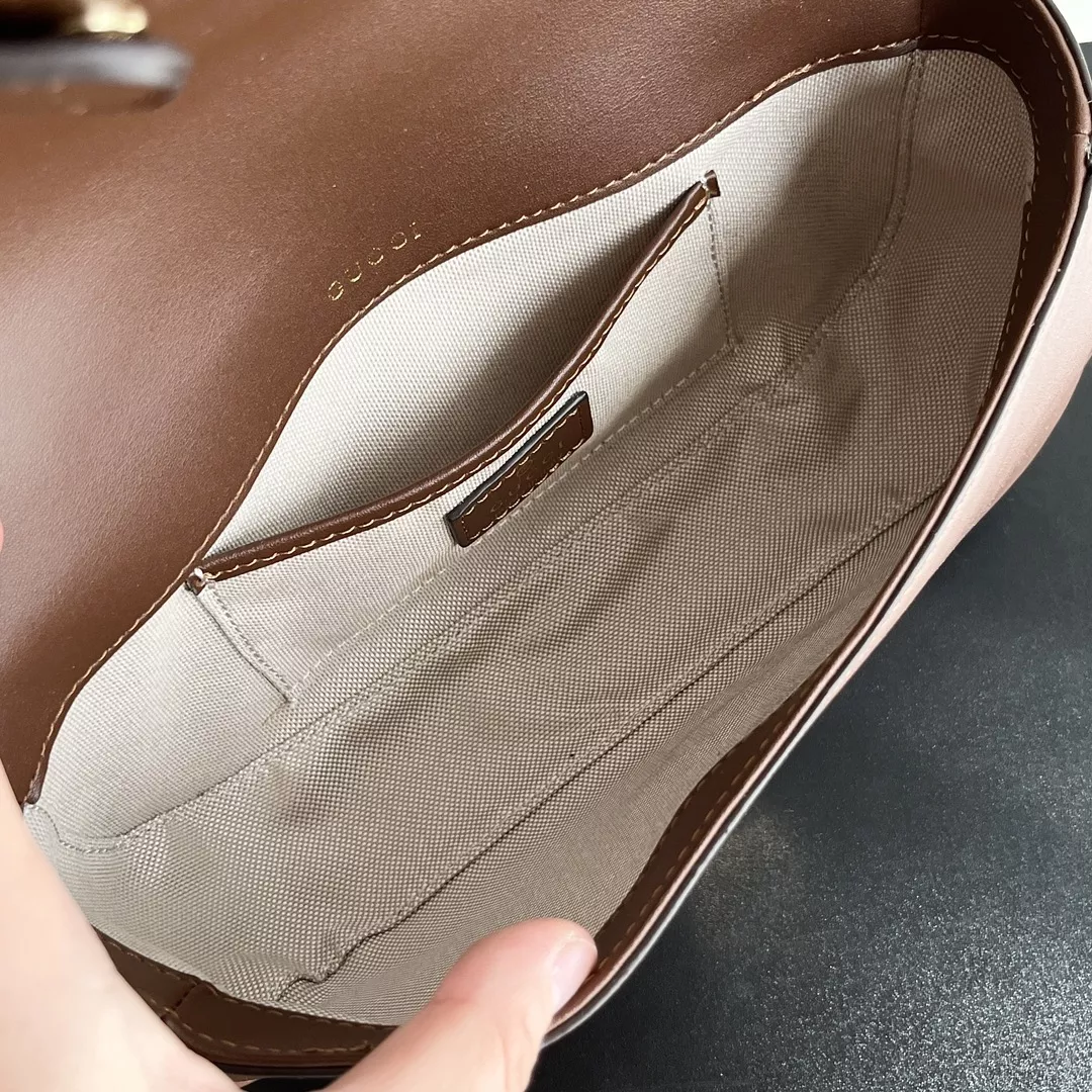 Fashionable 2207 Gucci AAA Quality Messenger Bags For Women