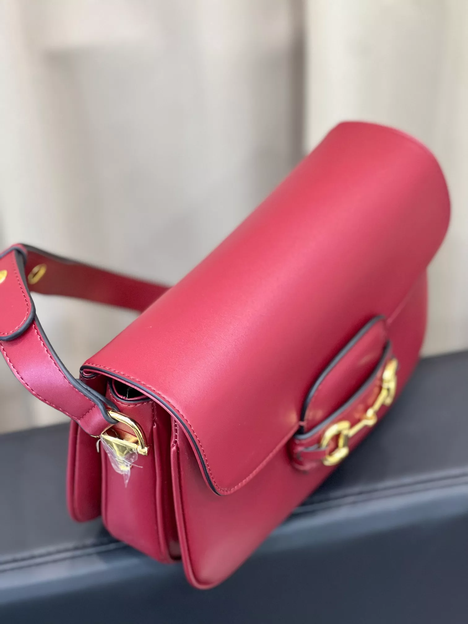 Fashionable 2547 Gucci AAA Quality Messenger Bags For Women