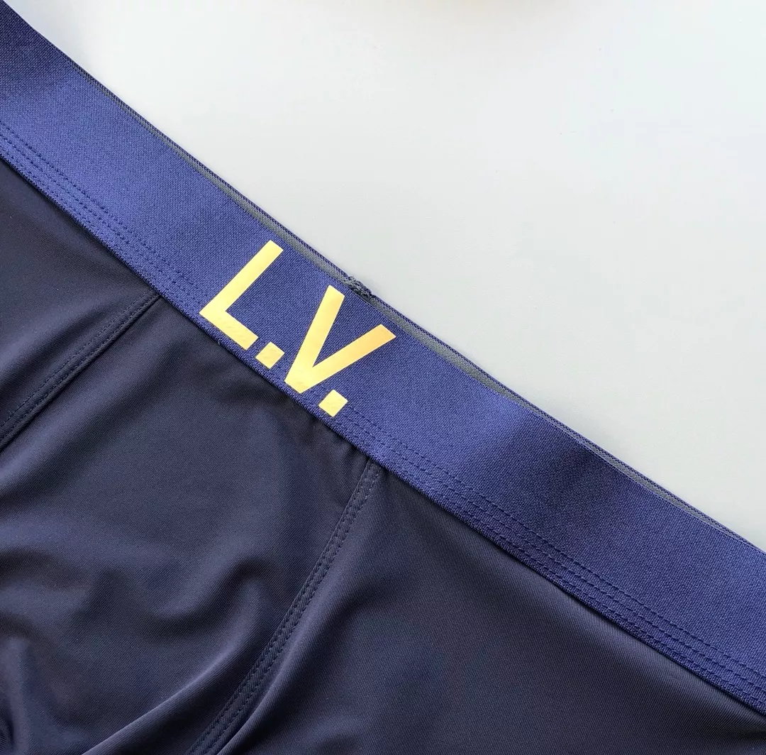 Fashionable 2559 Louis Vuitton LV Underwears For Men