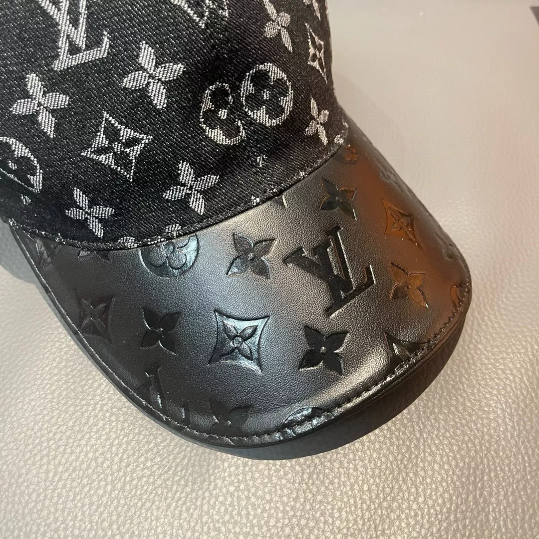 Fashionable 2612 Louis Vuitton LV Caps