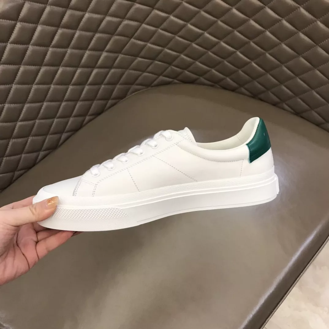 Fashionable 2630 Givenchy Casual Shoes For Men