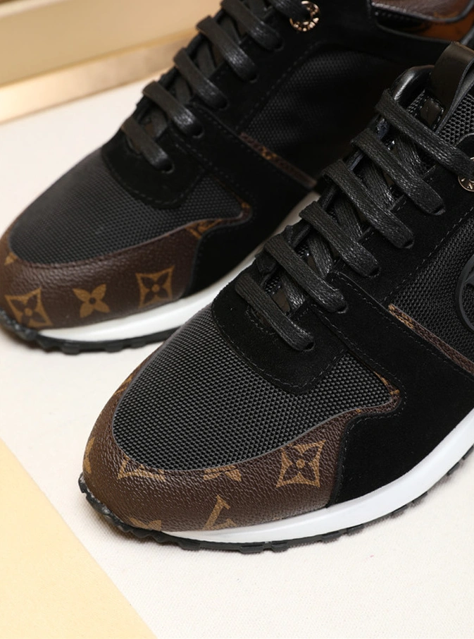 Fashionable 2675 Louis Vuitton LV Casual Shoes For Women