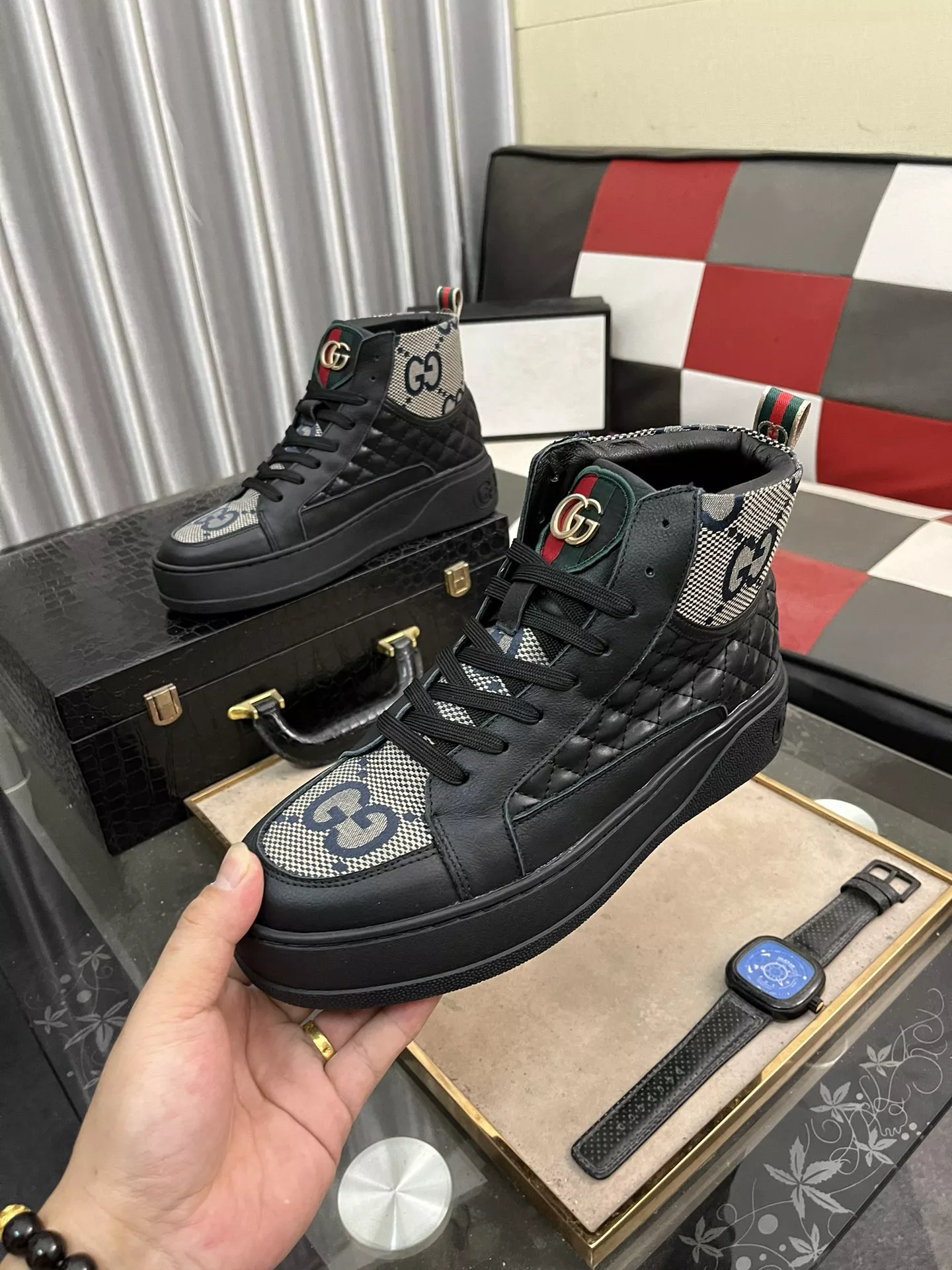 Fashionable 2701 Gucci High Tops Shoes For Men