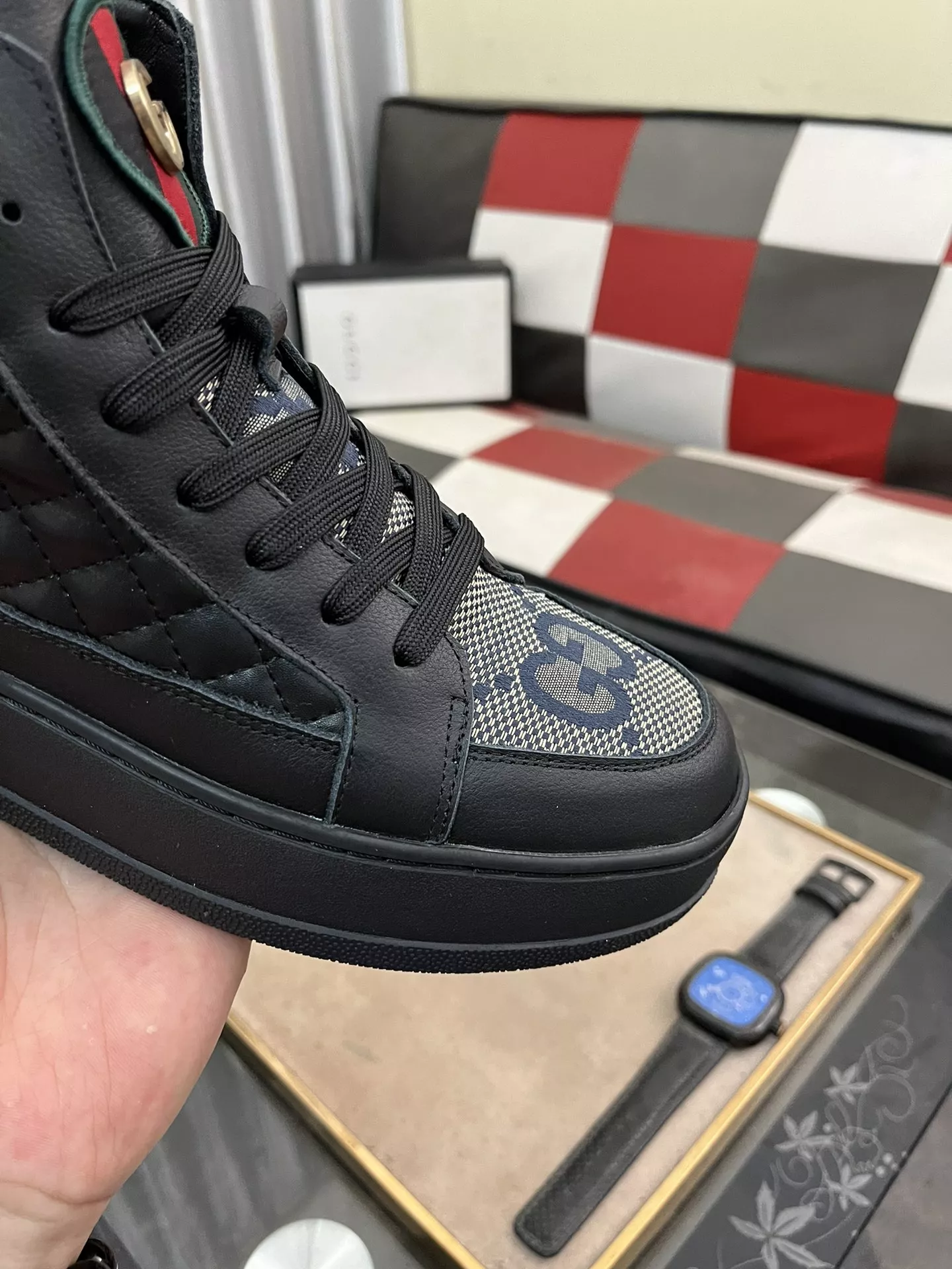 Fashionable 2701 Gucci High Tops Shoes For Men