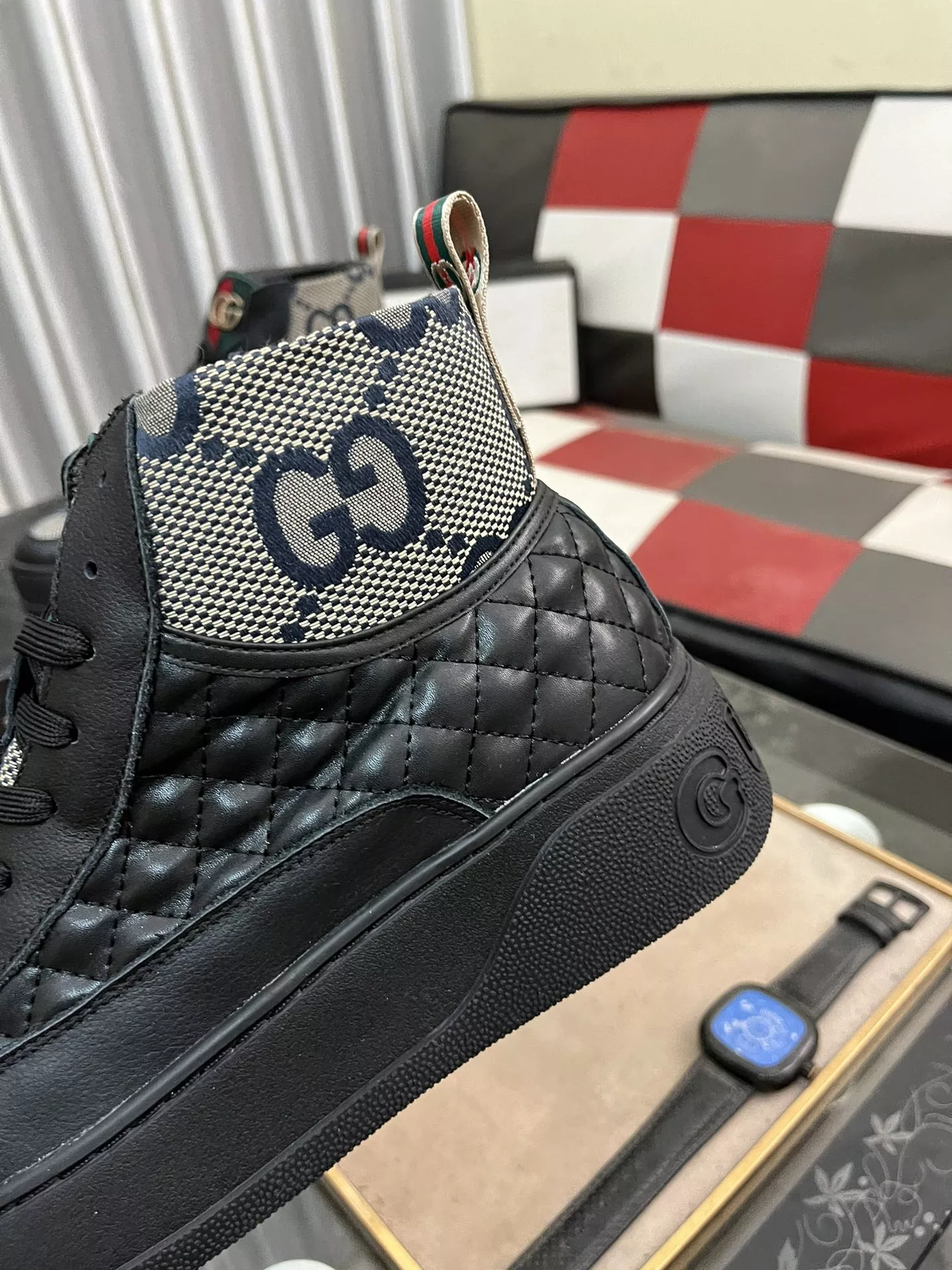 Fashionable 2701 Gucci High Tops Shoes For Men