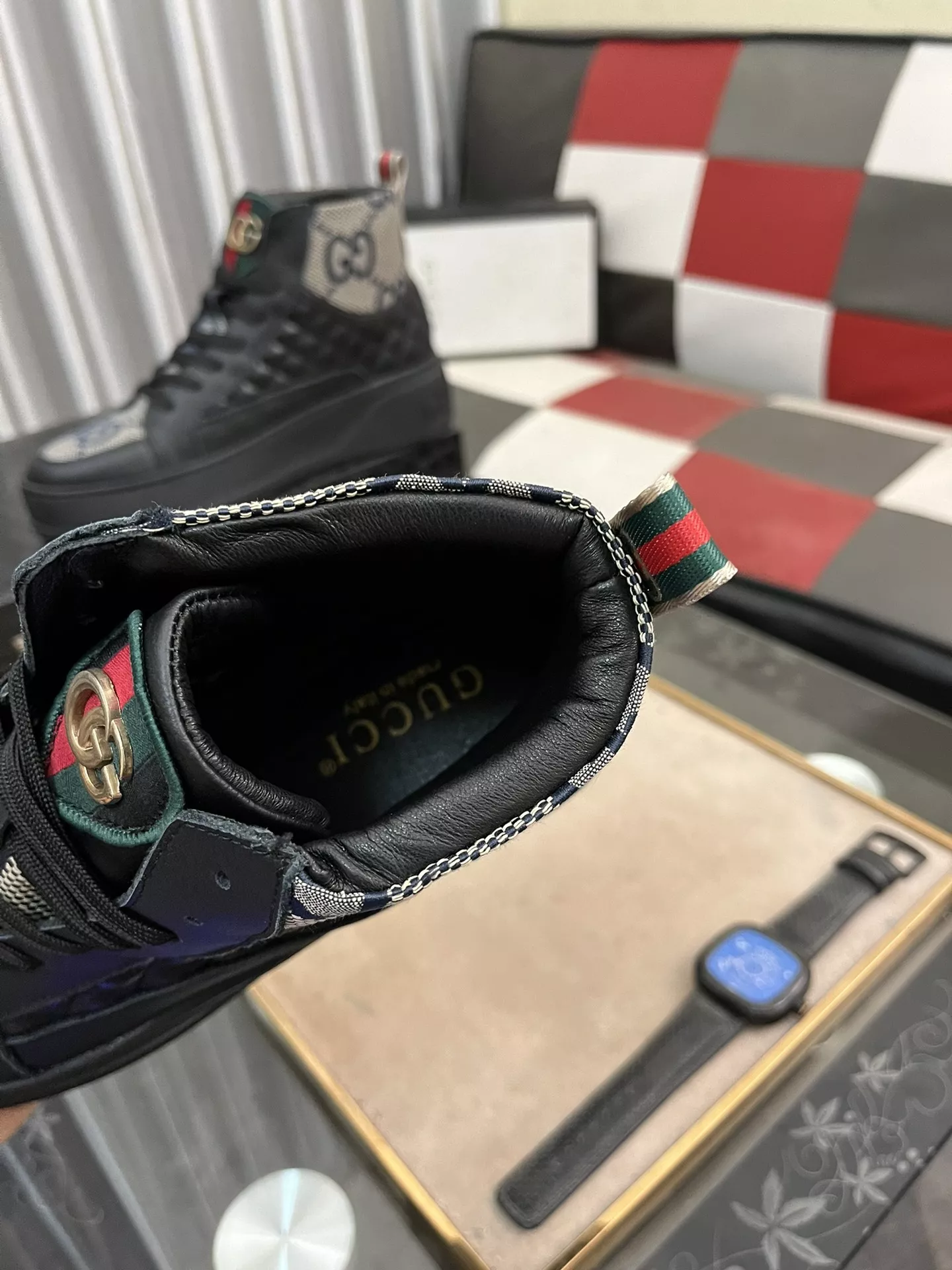 Fashionable 2701 Gucci High Tops Shoes For Men