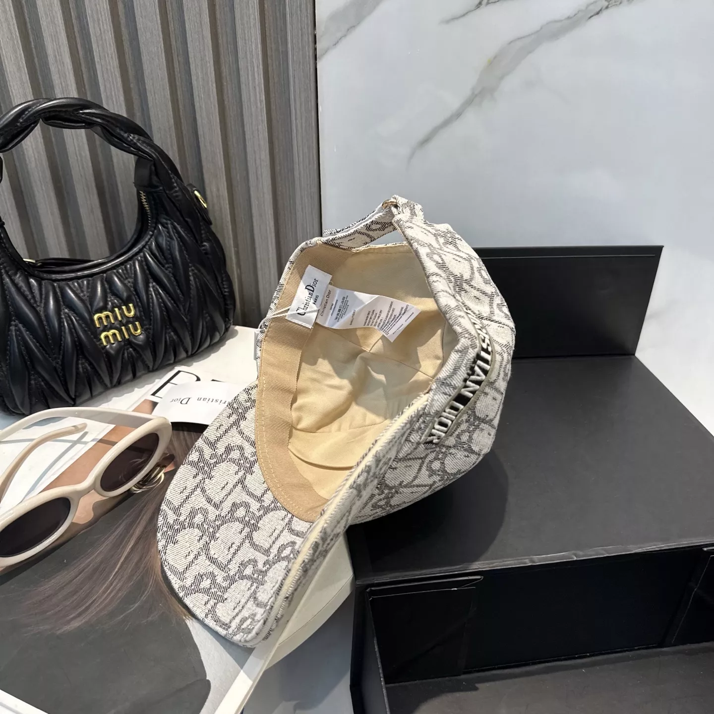 Fashionable 2710 Christian Dior Caps