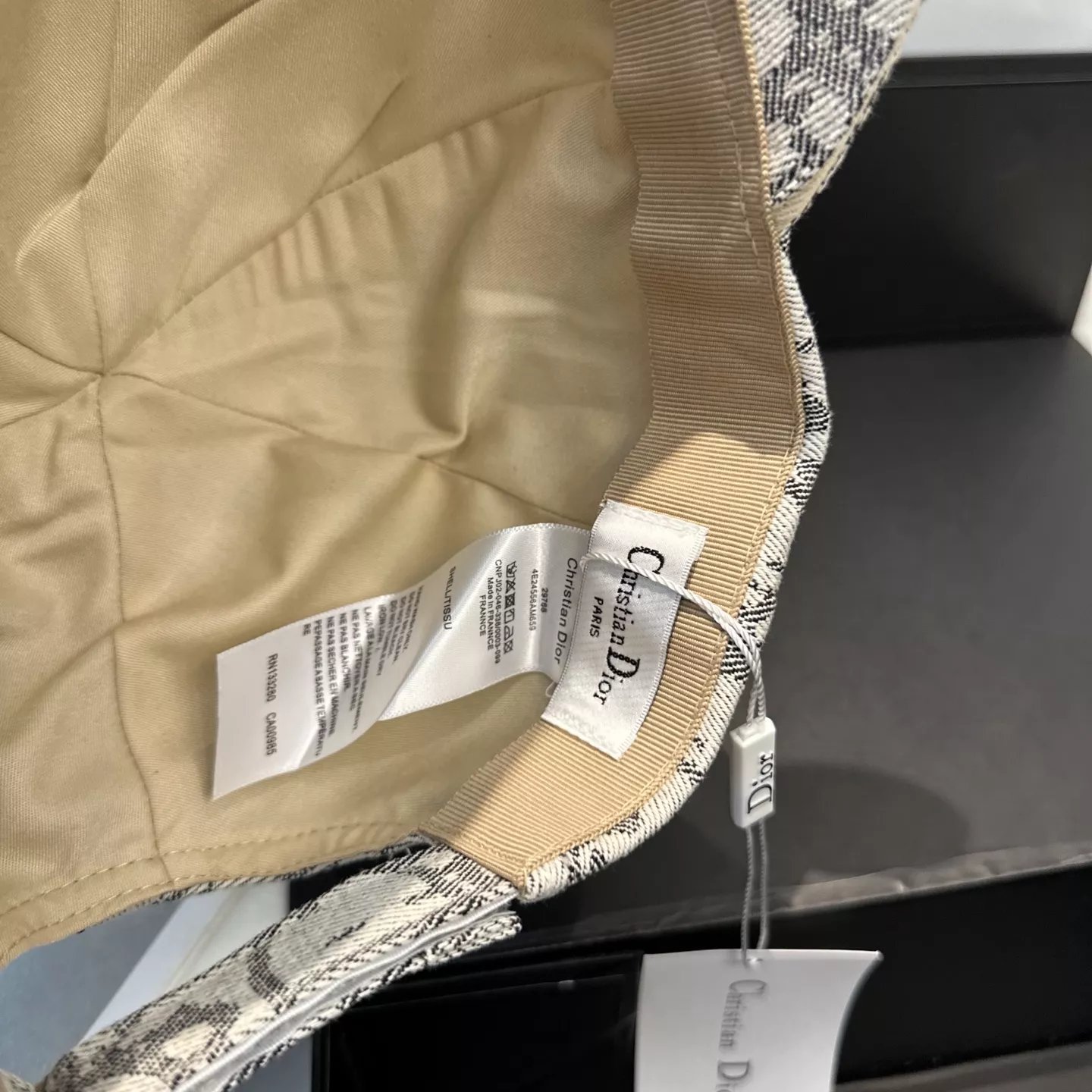 Fashionable 2710 Christian Dior Caps