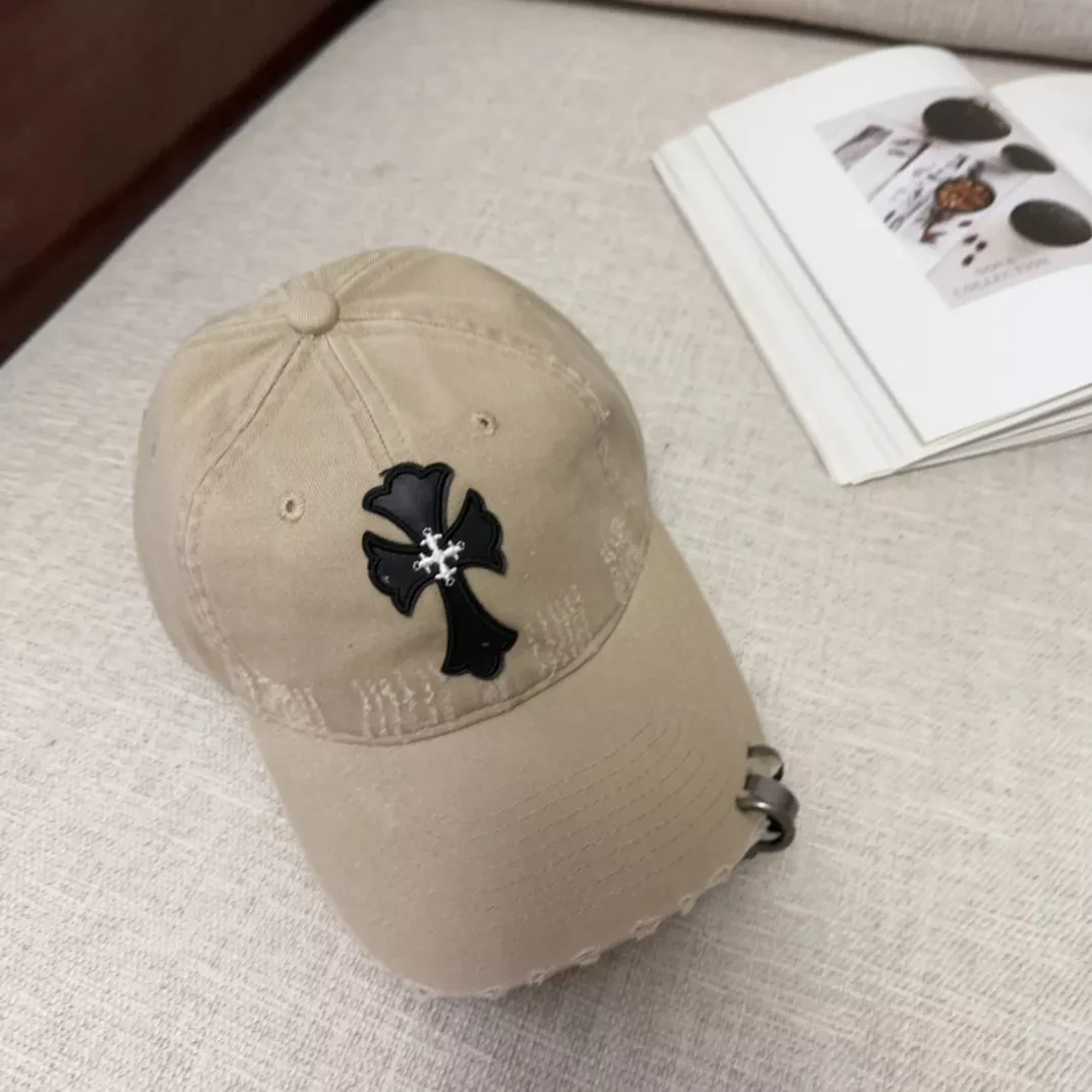 Fashionable 2755 Chrome Hearts Caps